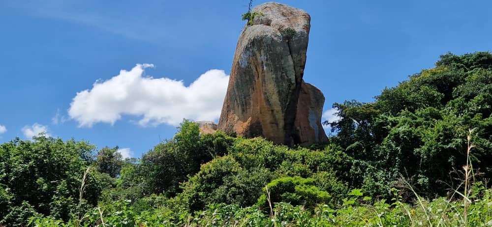 În mijlocul credincioșilor din satele Ilalasimba, Ibogo și Magubike