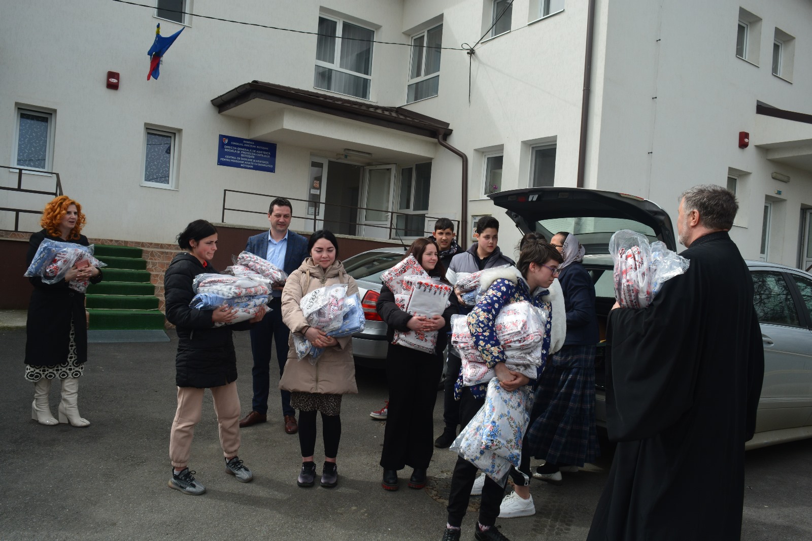 activitate social filantropica