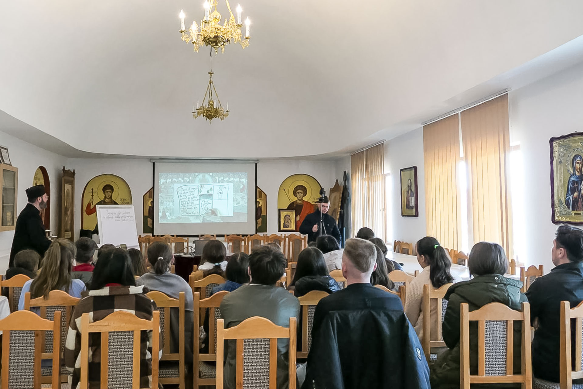 La Parohia Rădeni-Neamț au început activitățile din cadrul Concursului Național Catehetic „Hristos – Cuvântul care vindecă”