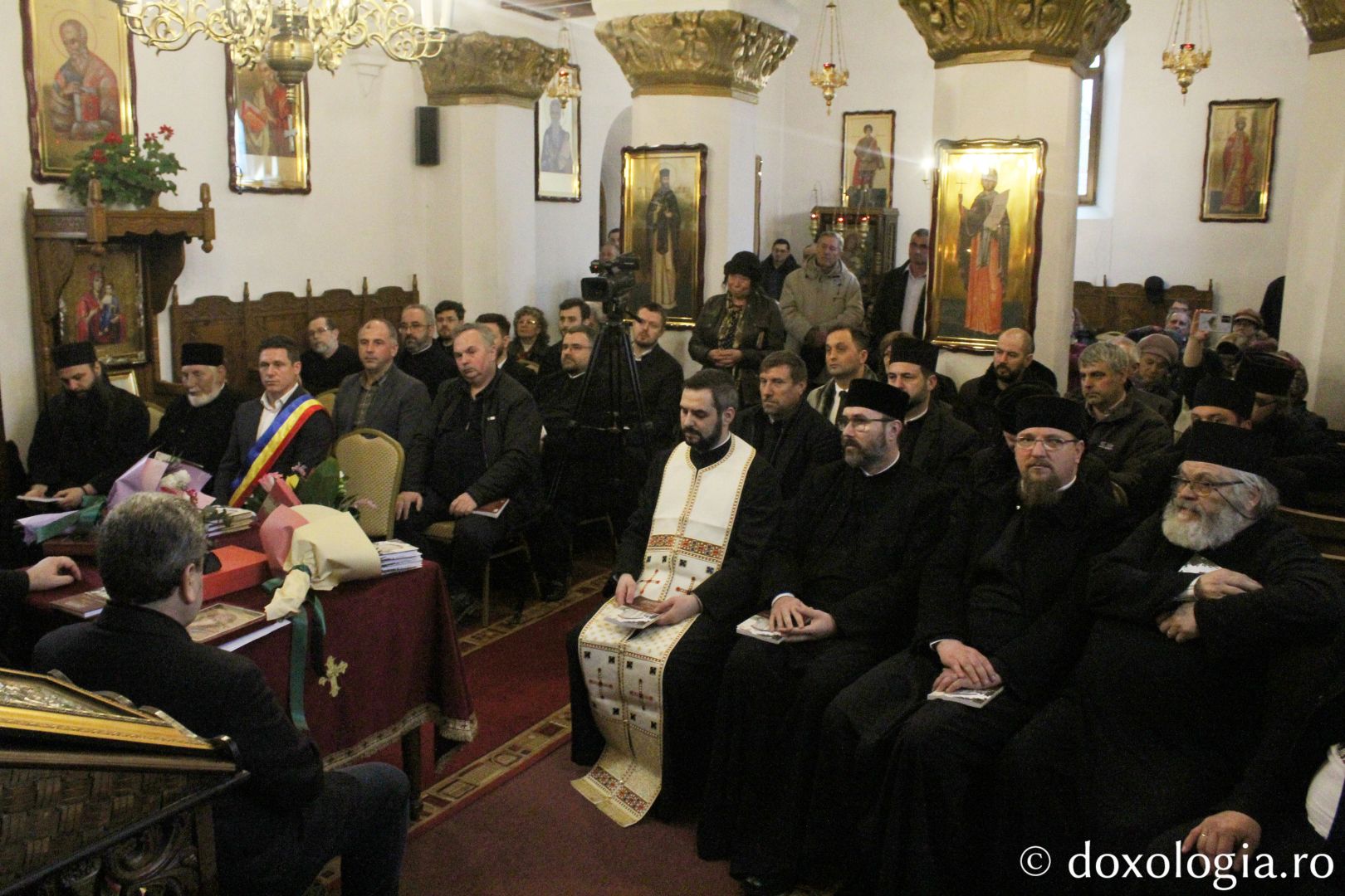 preoți conferință Parohia Cilibiu