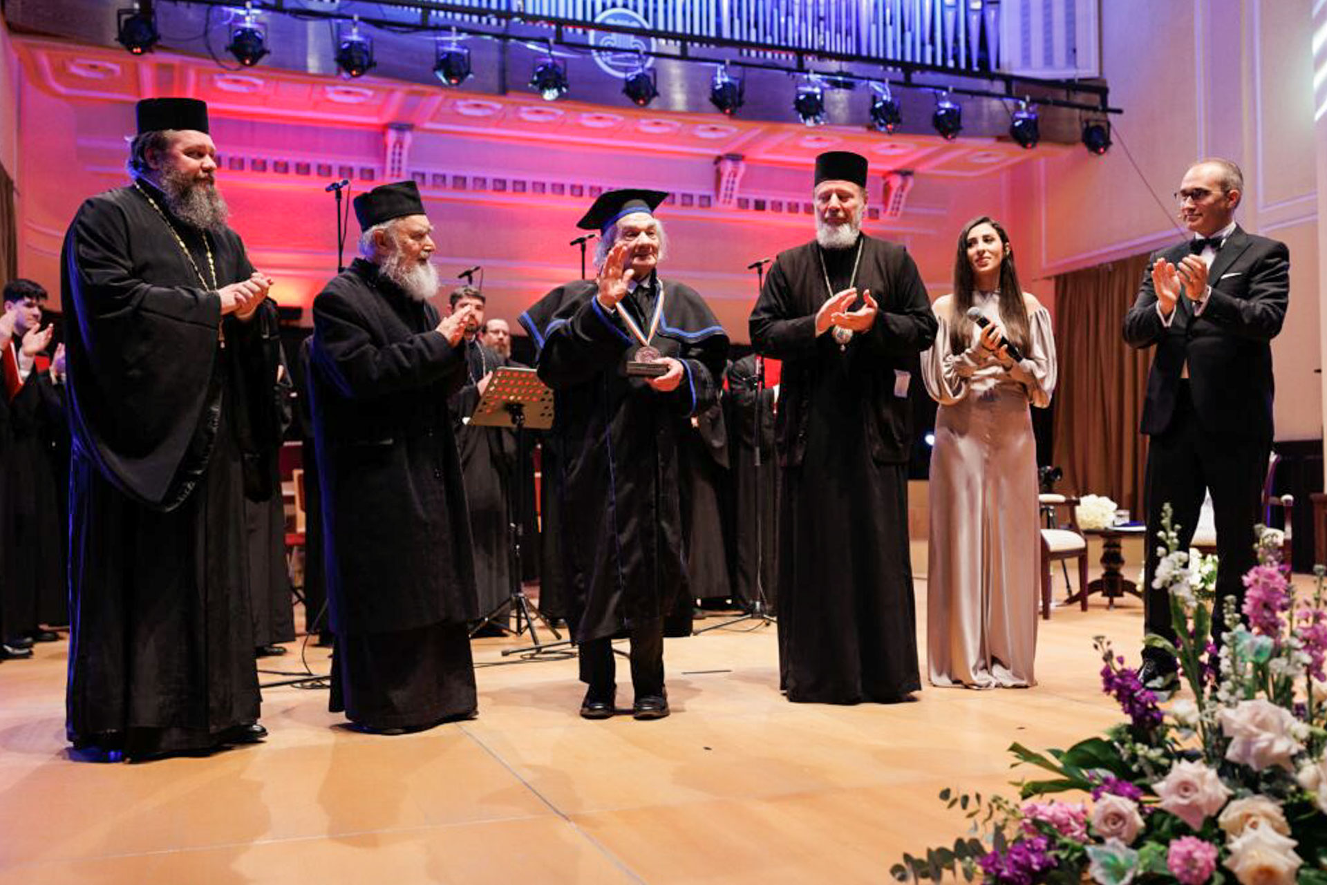 conferire distincție Leon Dănăilă