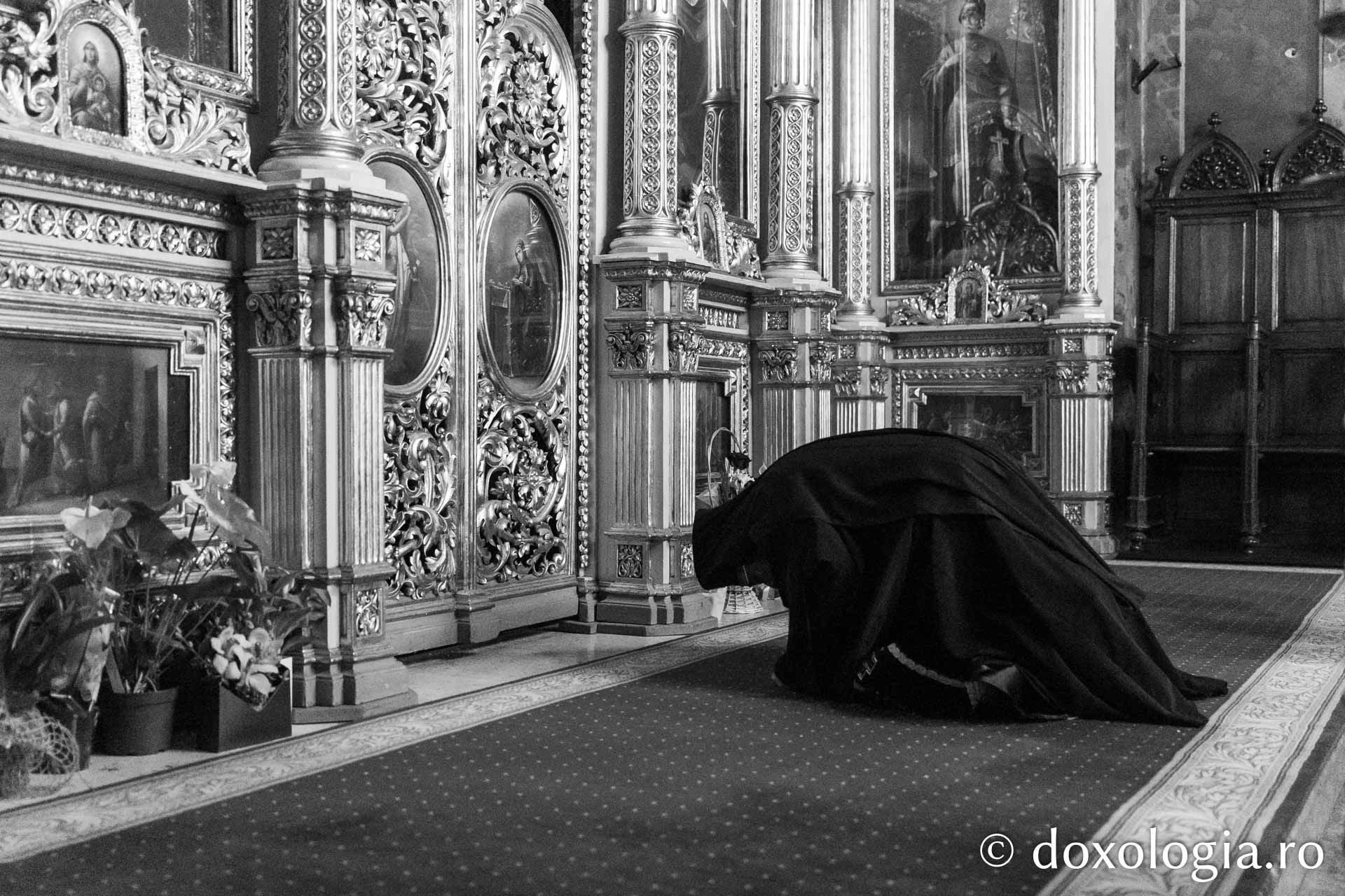 Prima Sfântă Liturghie a Darurilor din acest post, la Catedrala Mitropolitană din Iași