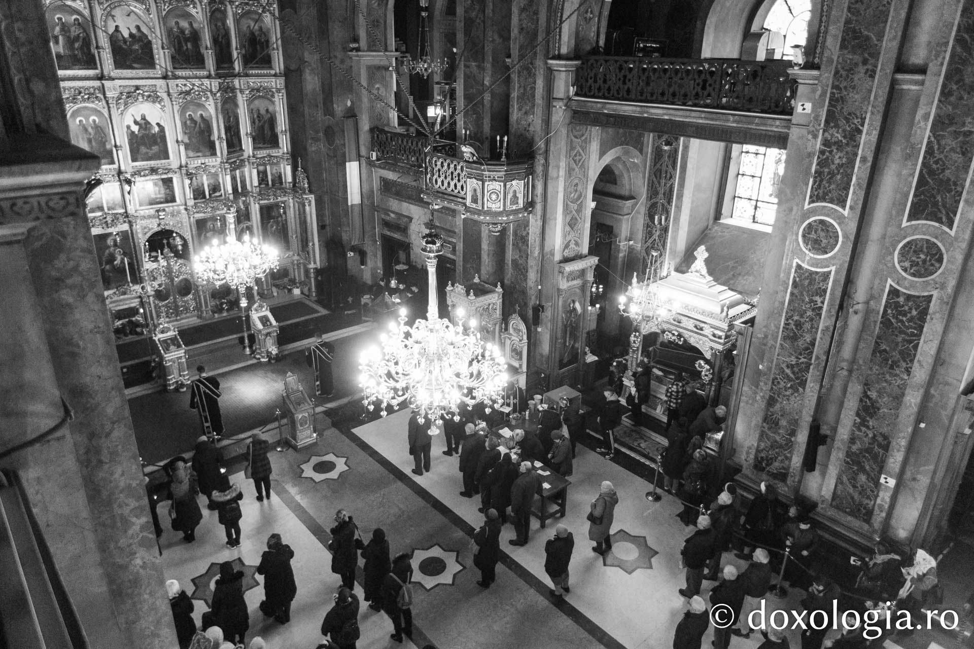 Liturghia Darurilor mai înainte sfințite, la Catedrala Mitropolitană din Iași