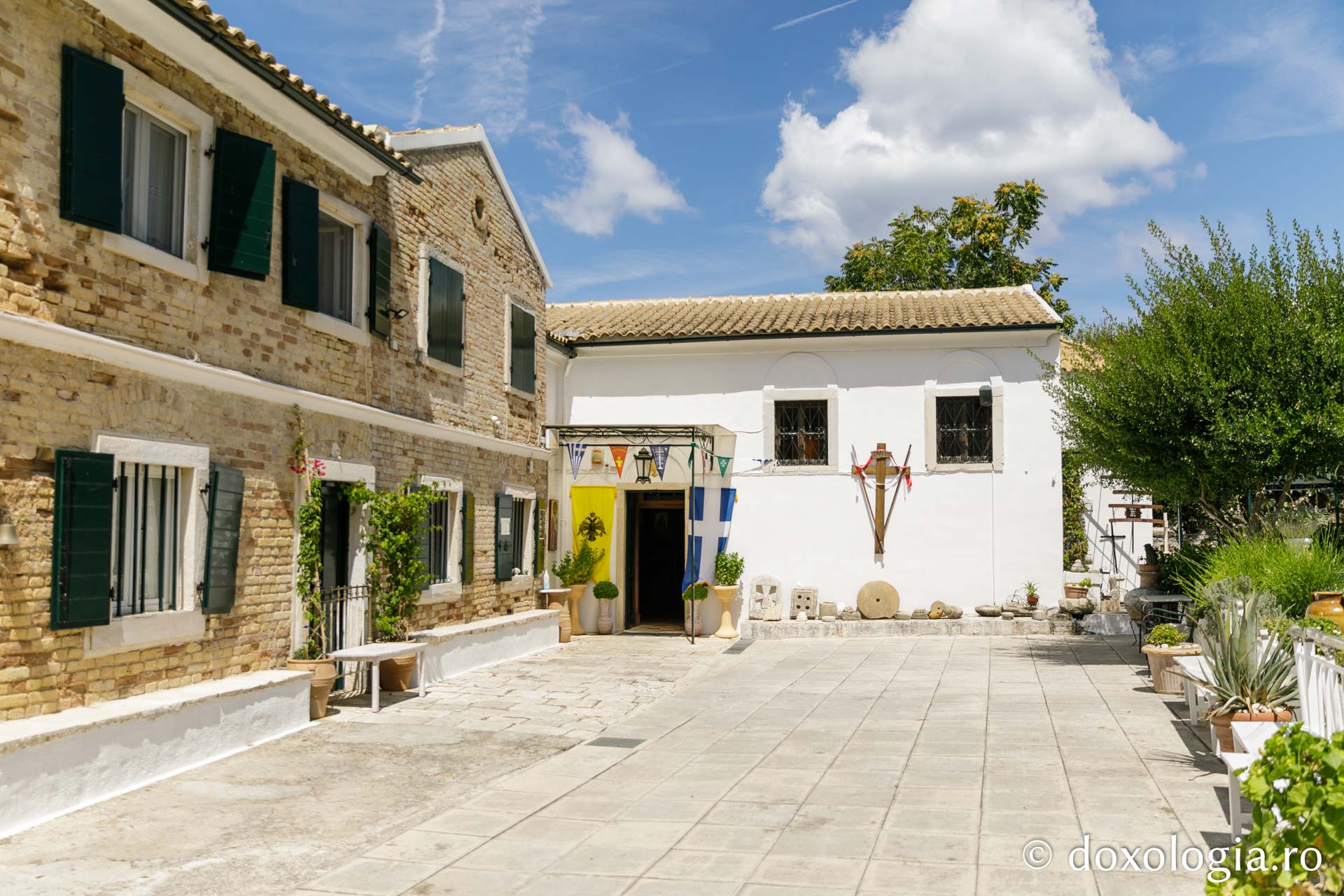 Mănăstirea Kassopitra din Corfu Town