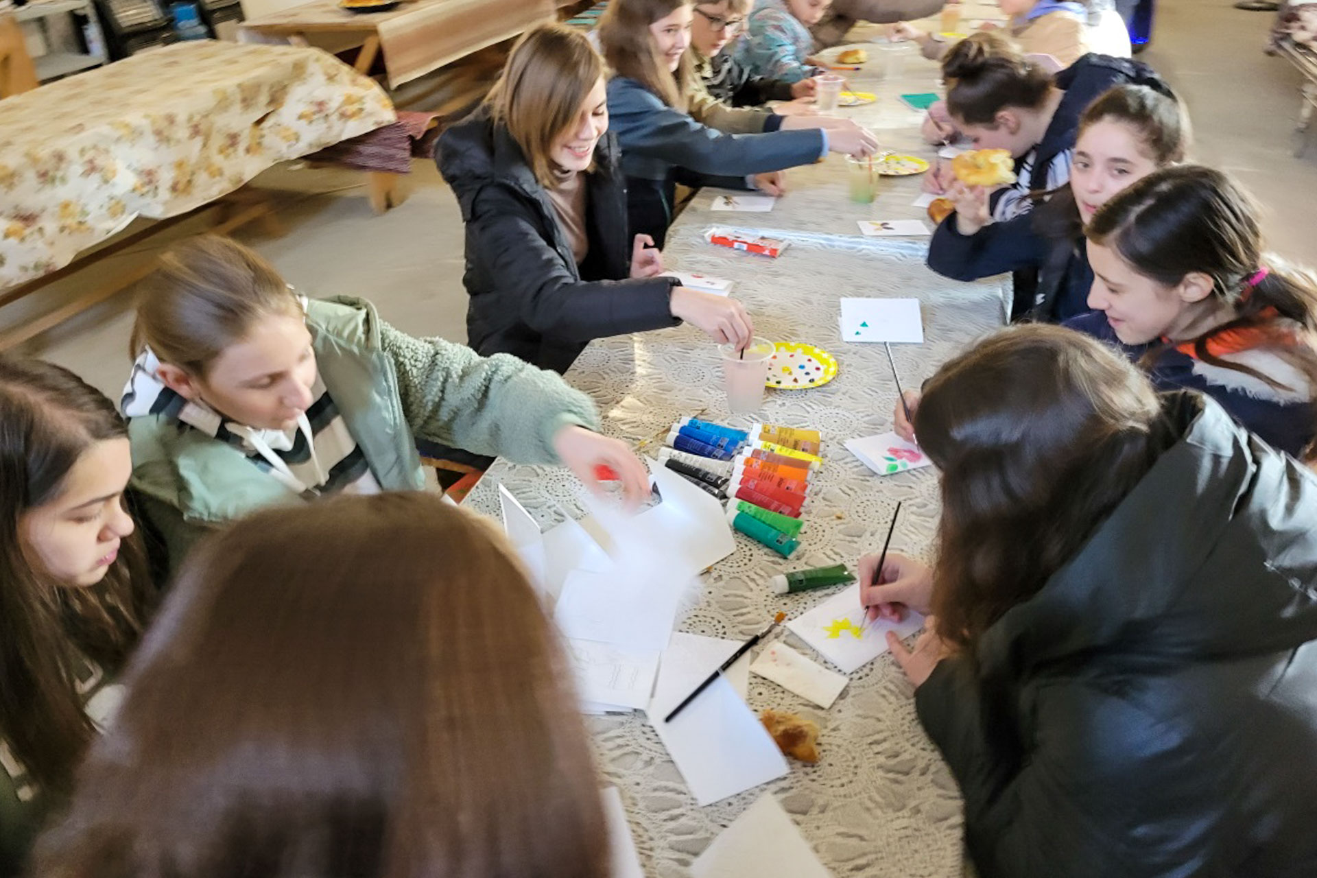 Parohiile „Sfântul Ierarh Nicolae” Bohotin și „Sfinții Voievozi” Isaiia au desfășurat un proiect în cadrul  Concursului Național Catehetic 2024