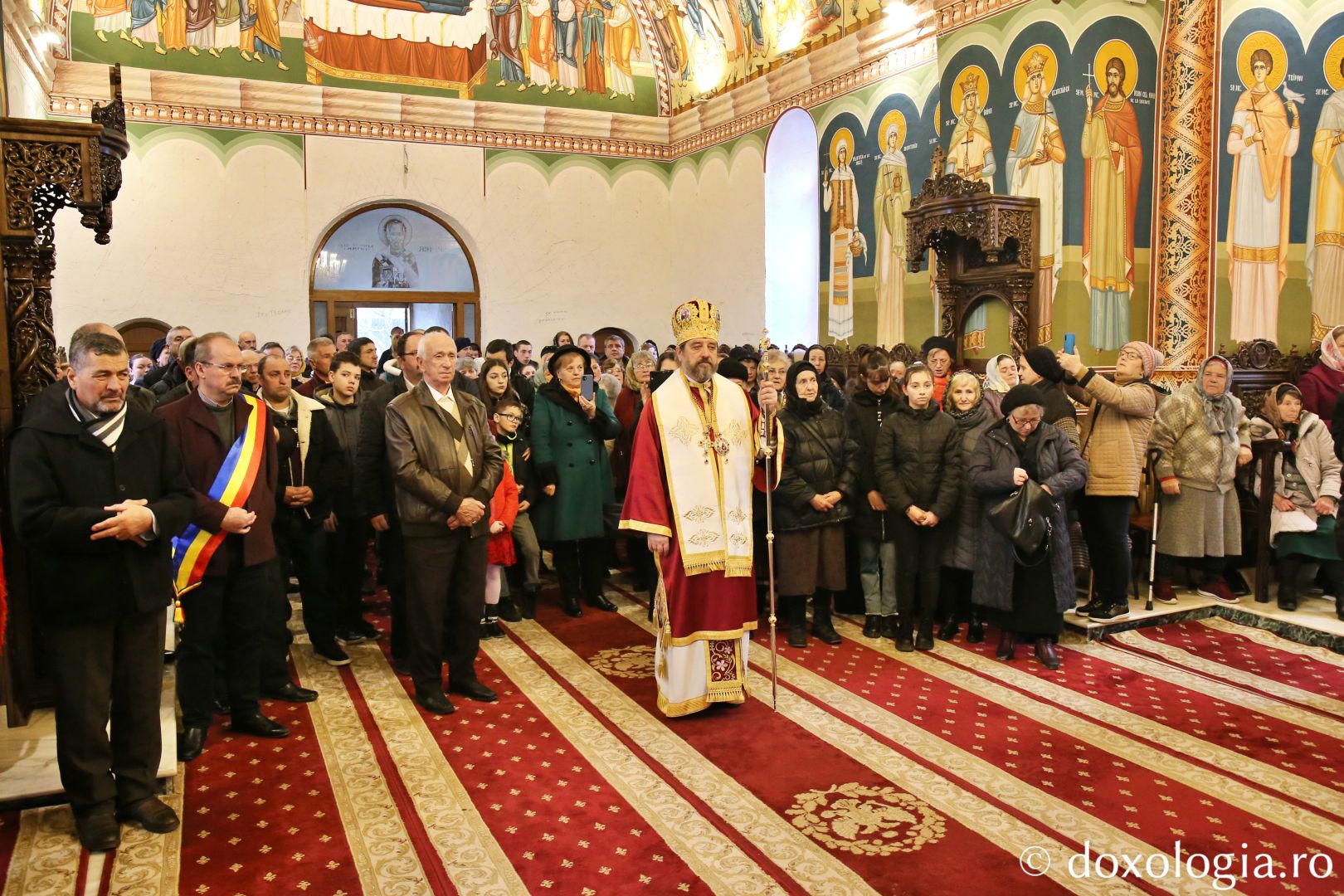 PS Nichifor Botoșăneanul, Episcop-vicar al Arhiepiscopiei Iașilor, la Parohia Vlădiceni din județul Neamț