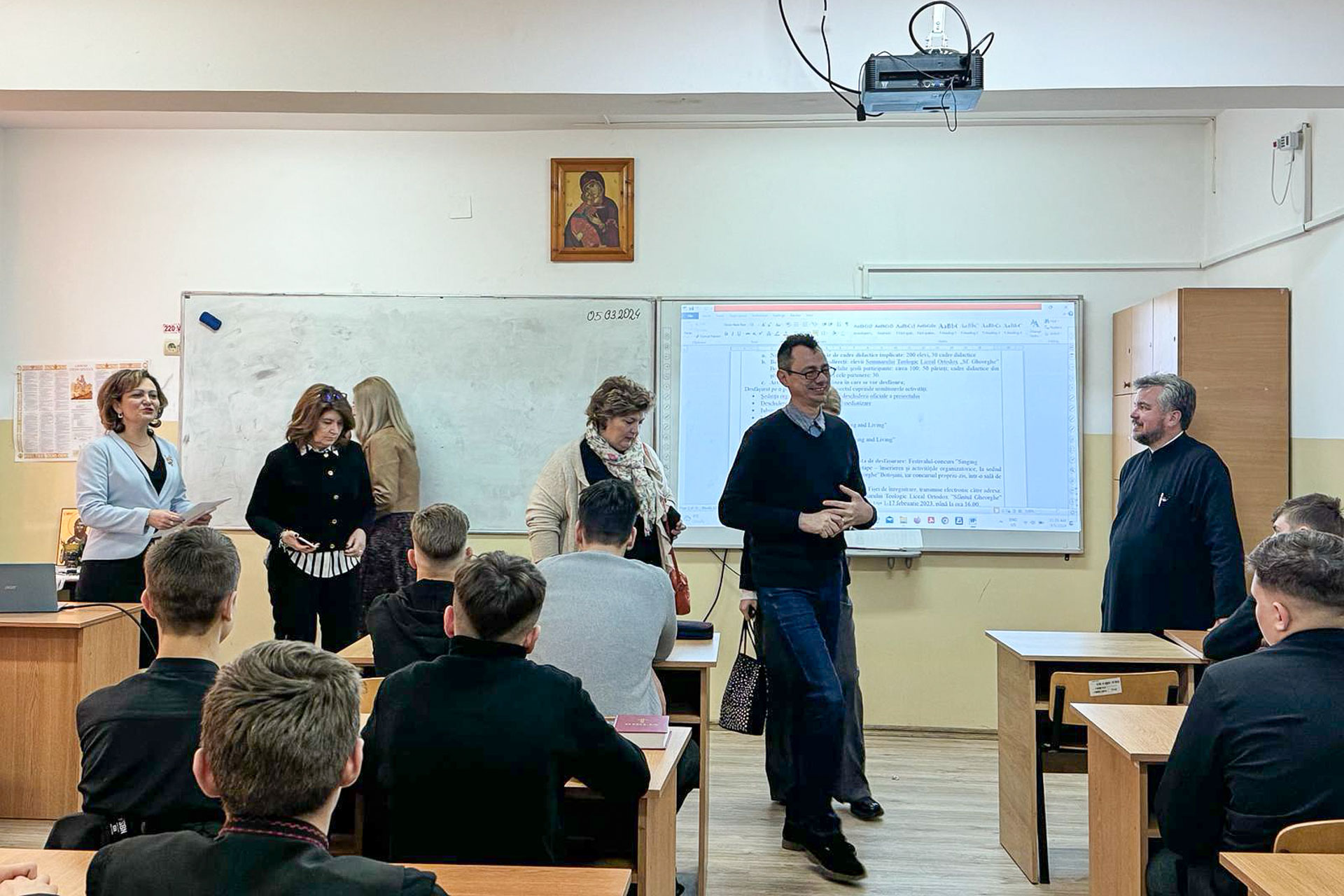 Seminarul Teologic Liceal Ortodox „Sfântul Gheorghe” Botoșani participă la proiectul interregional „Școală pentru viață”