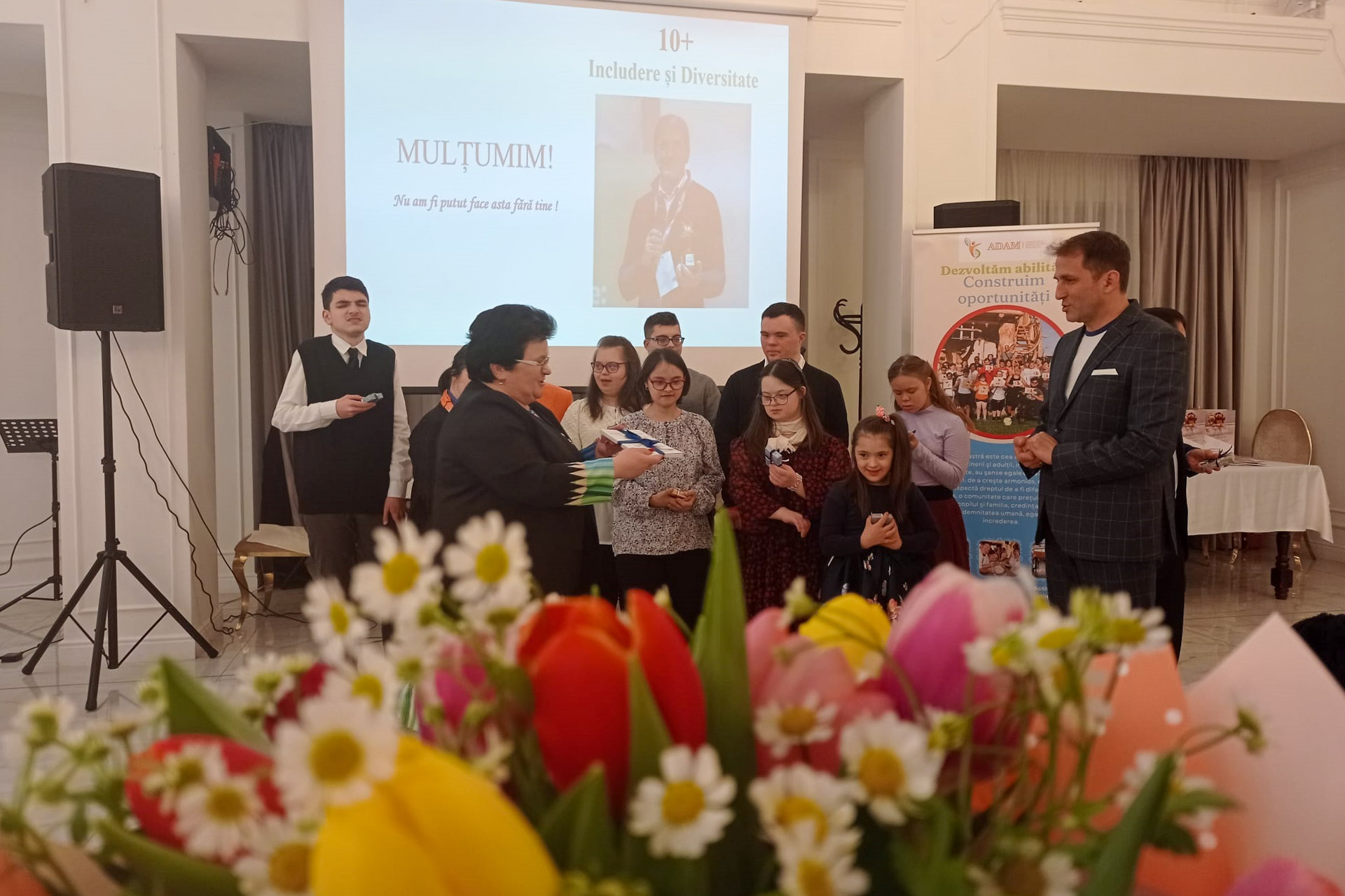 Studenţii teologi asistenţi sociali din Iași au marcat Ziua mondială a Asistenței Sociale