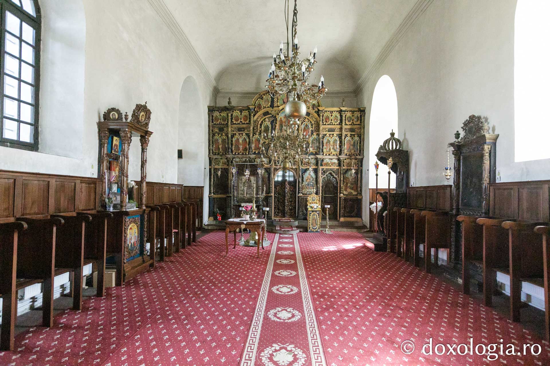 Biserica „Adormirea Maicii Domnului”, Feredeni / Foto: pr. Silviu Cluci Biserica Adormirea Maicii Domnului, Feredeni