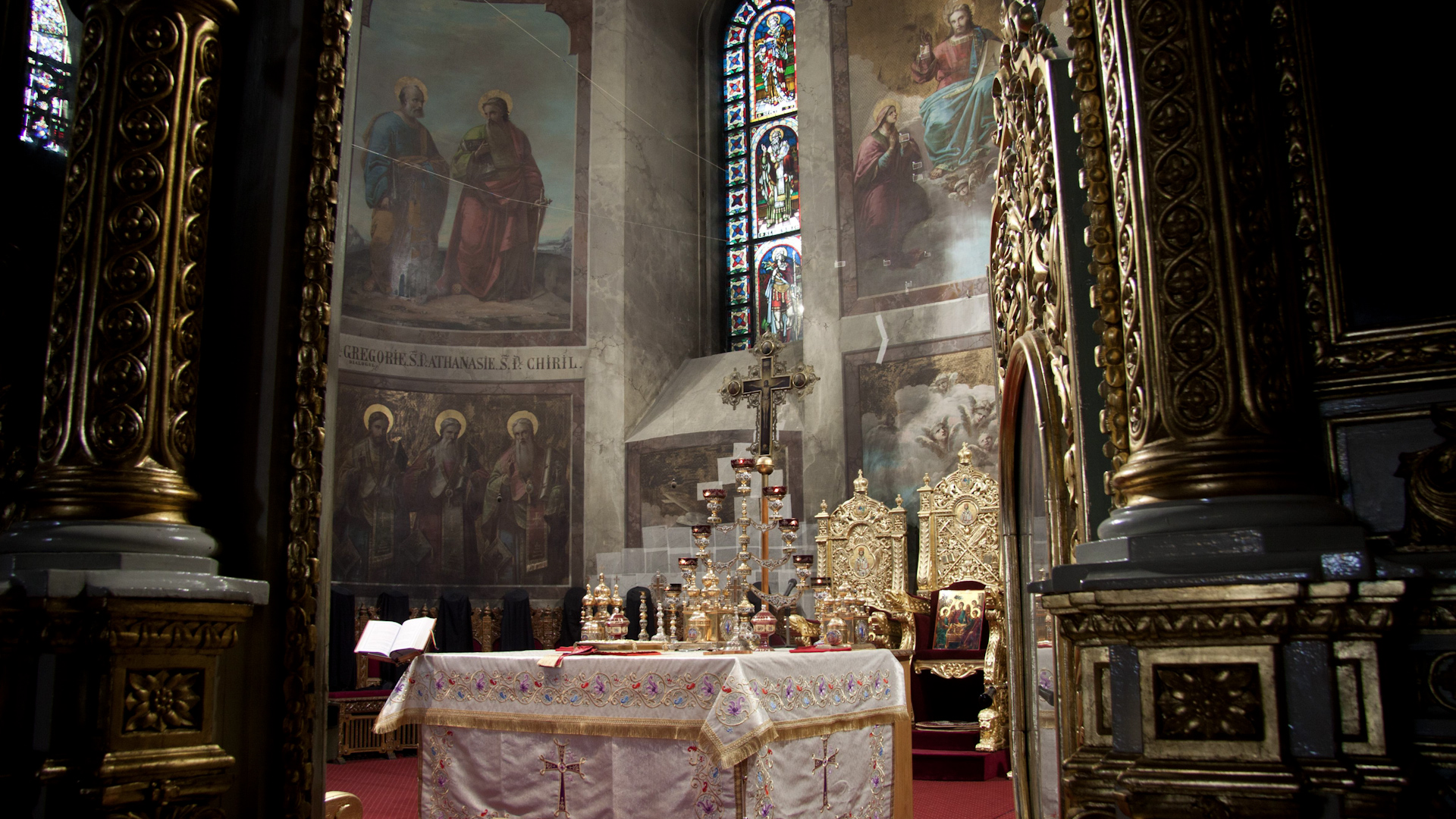 Altar Catedrala din Iasi Altar Catedrala din Iasi