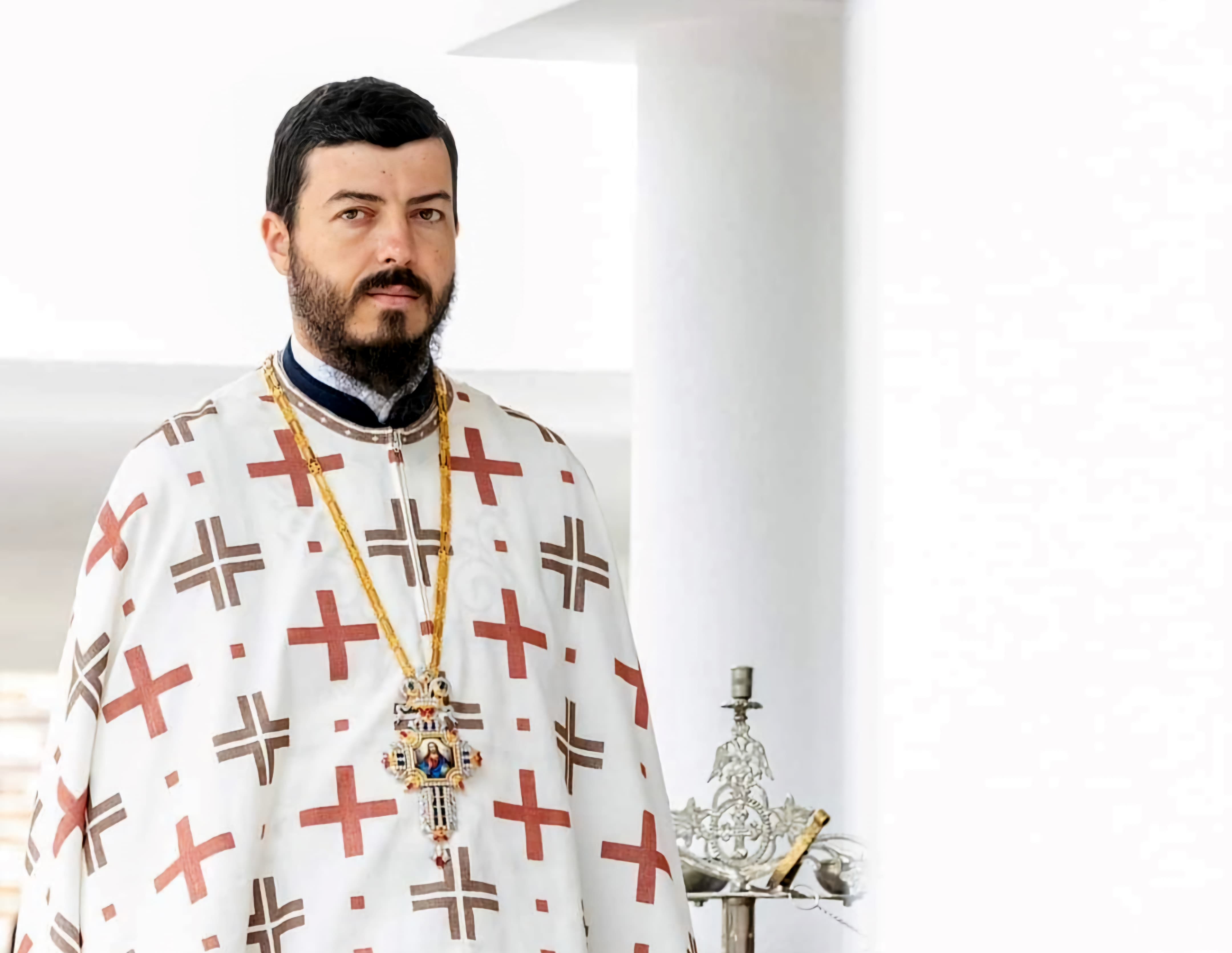 Arhim. Sebastian Serdaru, starețul Mănăstirii Pantocrator din Drăgănești‑Vlașca, județul Teleorman / Foto: basilica.ro Arhim. Sebastian Serdaru, starețul Mănăstirii Pantocrator din Drăgănești‑Vlașca, județul Teleorman