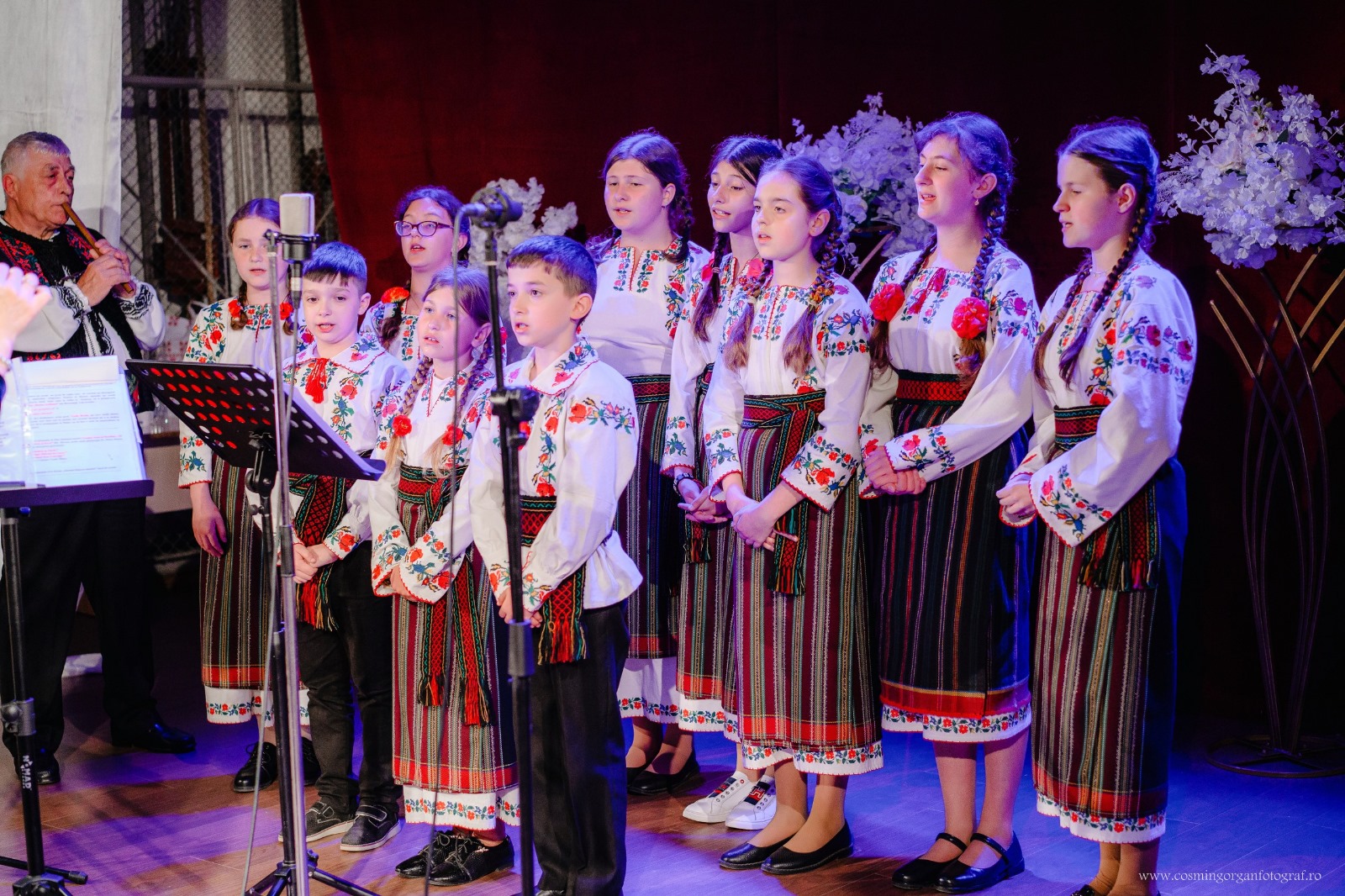 Concertul de pricesne și cântări religioase „Răsărit-a primăvara” la Dorohoi