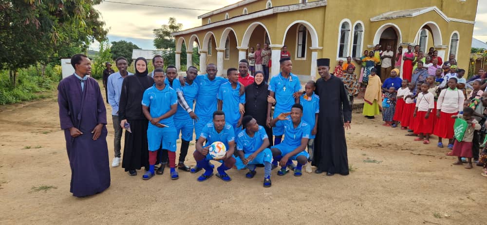 Golgheterii și mingea lor de poveste