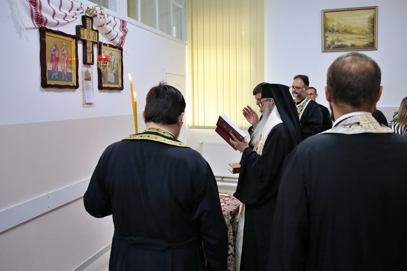 Mitropolitul Moldovei și Bucovinei, alături de medicii și pacienții Spitalului de Psihiatrie Pădureni-Grajduri