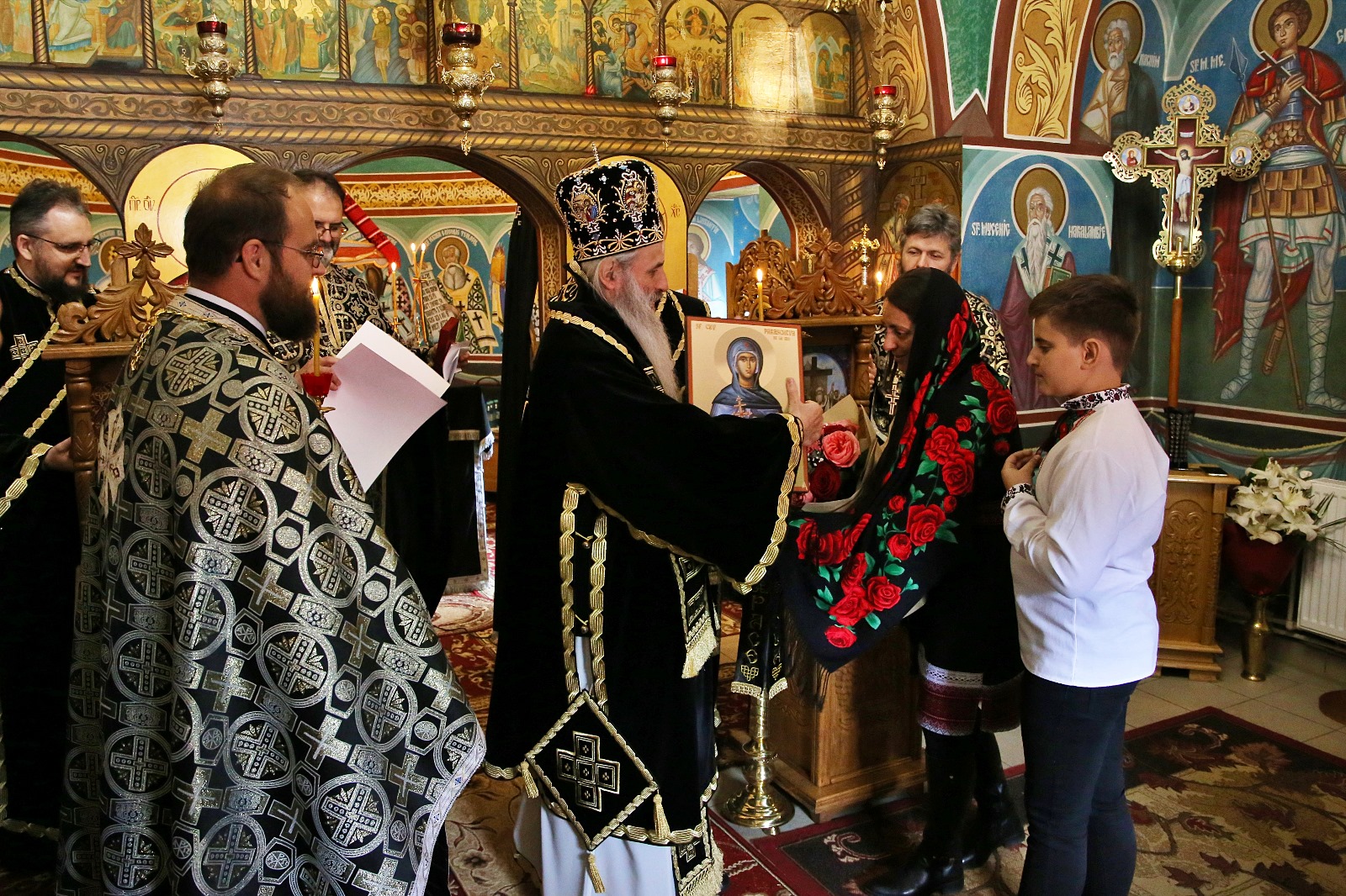 Mitropolitul Moldovei și Bucovinei, alături de medicii și pacienții Spitalului de Psihiatrie Pădureni-Grajduri