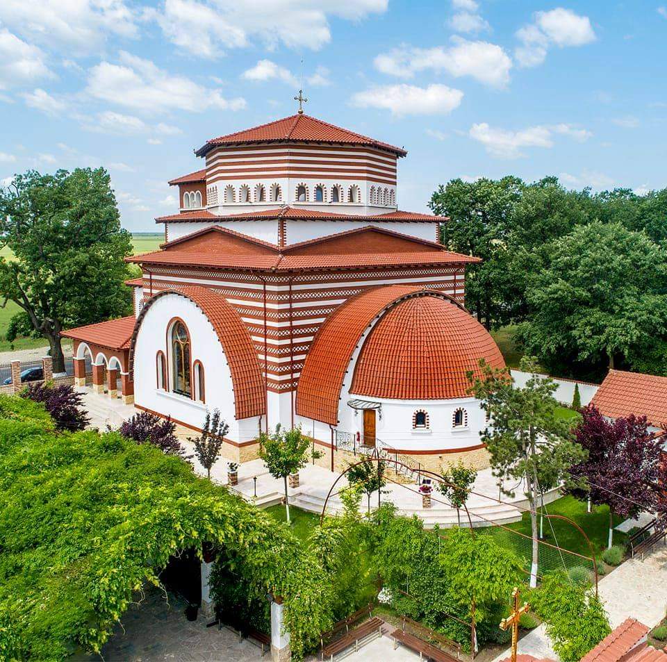 Mănăstirea Pantocrator din Drăgănești‑Vlașca, județul Teleorman Mănăstirea Pantocrator din Drăgănești‑Vlașca, județul Teleorman