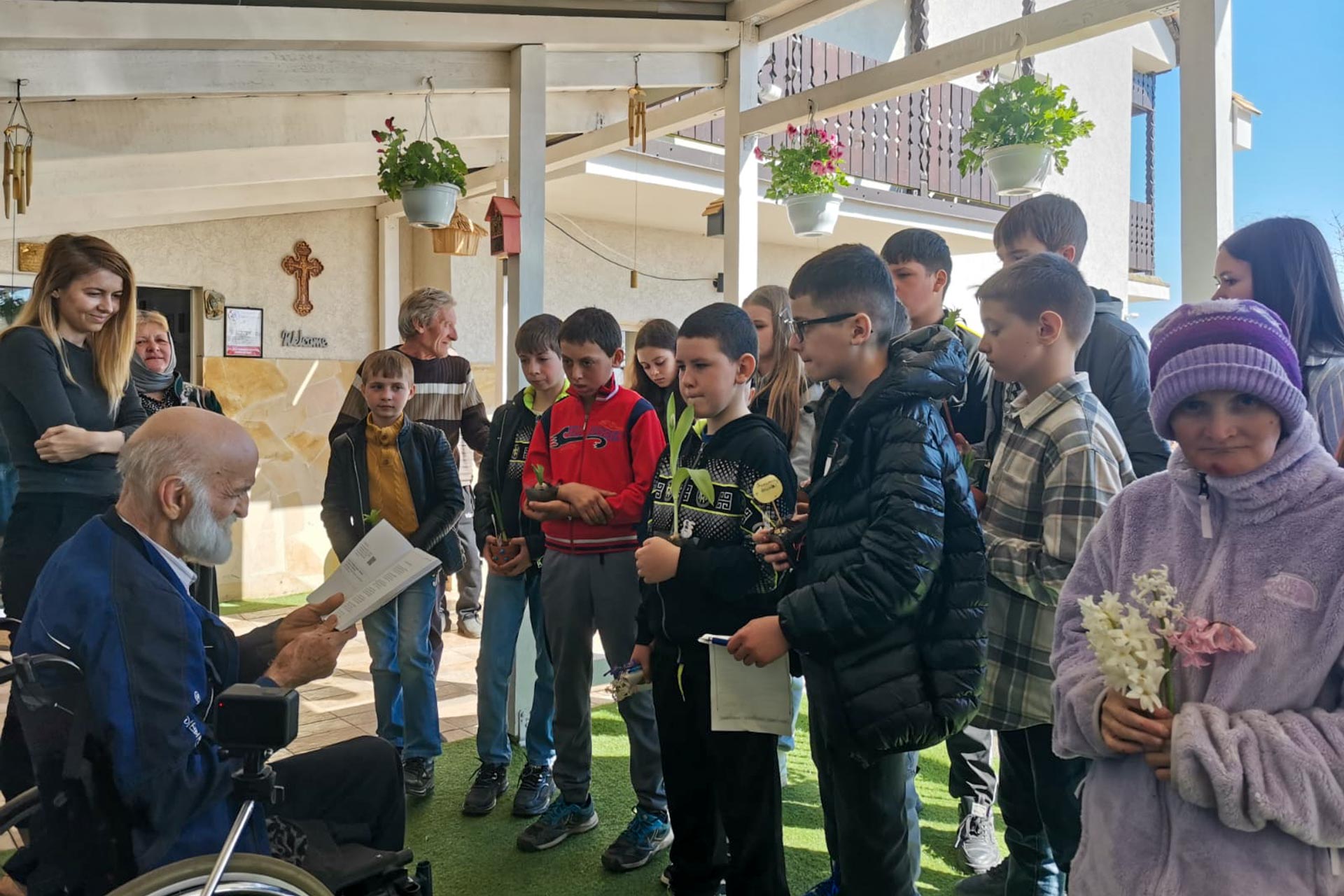 Parohia Boscoteni a desfășurat activități în cadrul Concursului Național Catehetic 2024 Parohia Boscoteni a desfășurat activități în cadrul Concursului Național Catehetic 2024