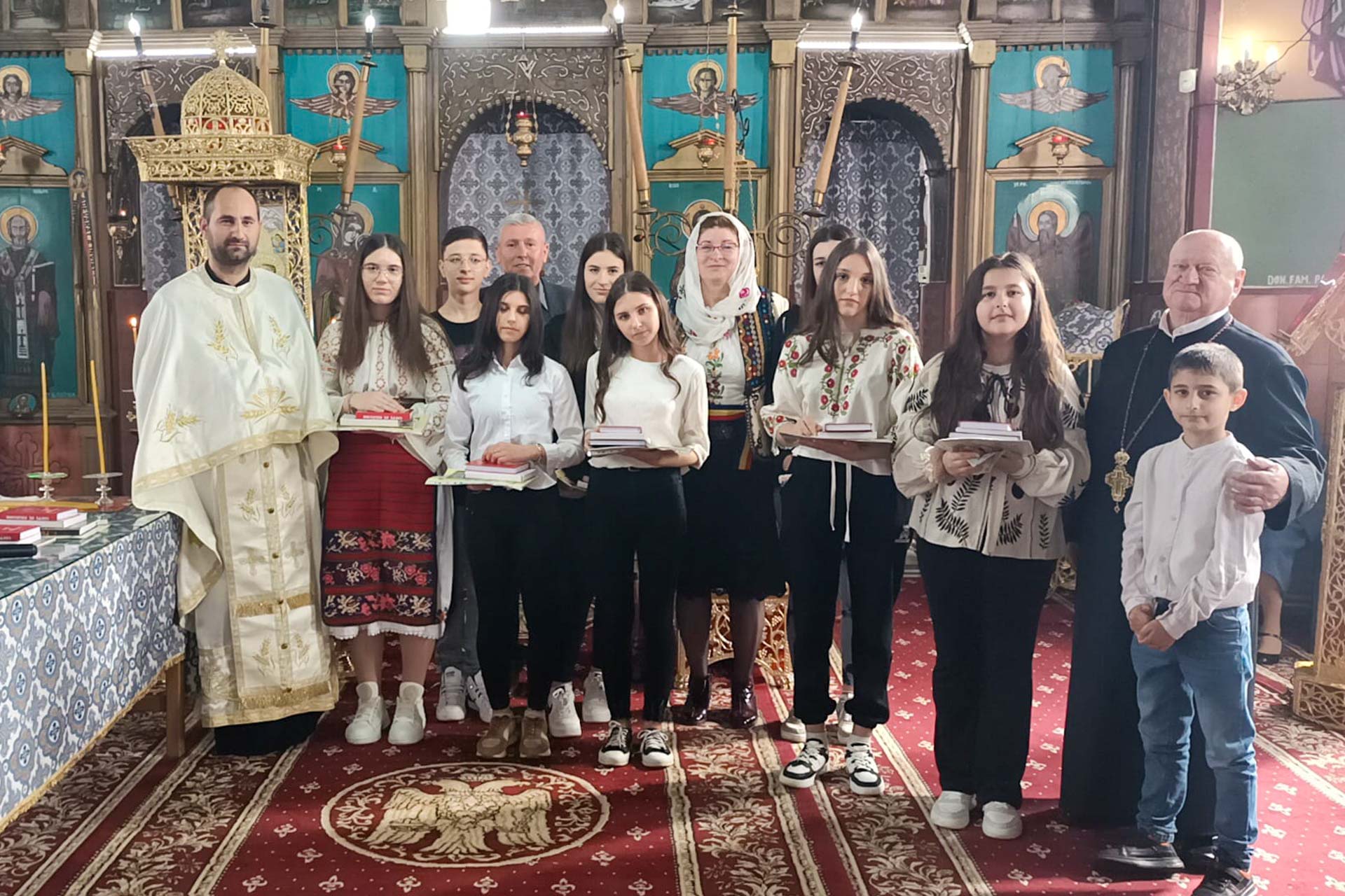 Premierea copiilor participanți la Concursul „Împreună cu Hristos în viață”