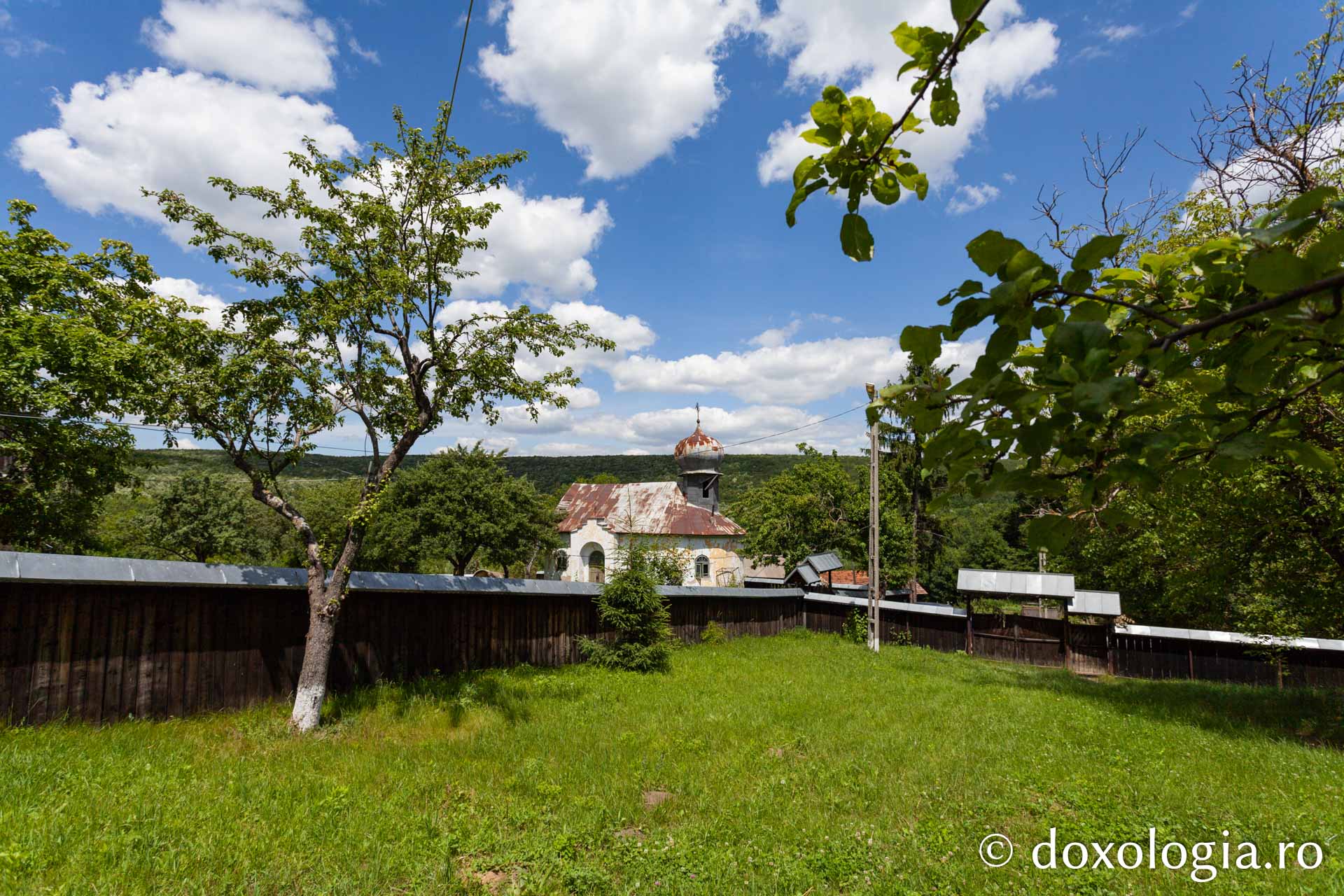 Mănăstirea Brădicești