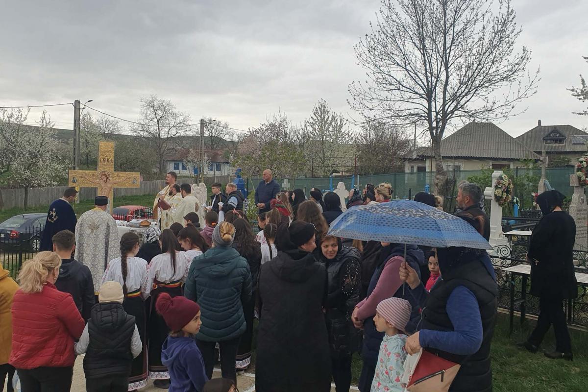 Parohia „Sfântul Ierarh Nicolae” din Bâcu