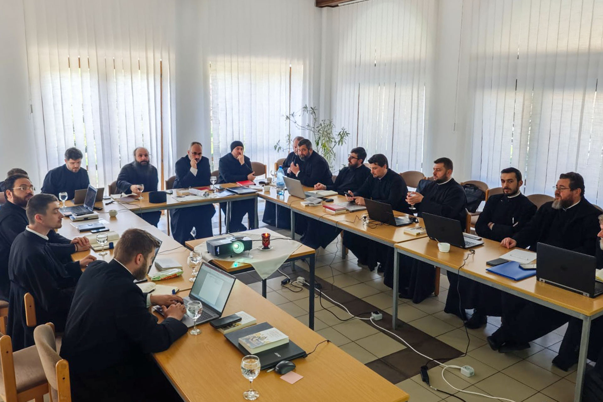 Întâlnirea de lucru a Biroului de catehizare al Arhiepiscopiei Iașilor