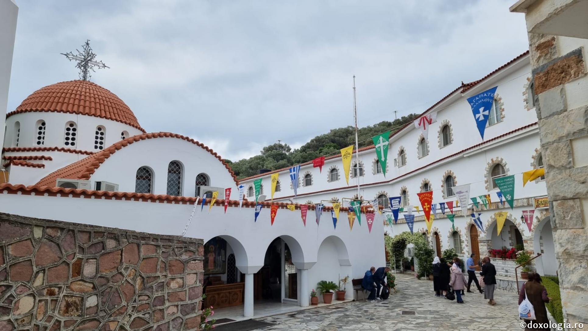 Mănăstirea Sfinților Mucenici Rafail, Irina și Nicolae din Insula Lesvos