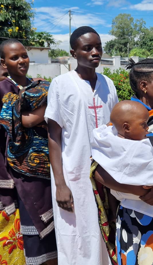 12 Botezuri în Sâmbăta lui Lazăr