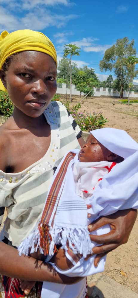 12 Botezuri în Sâmbăta lui Lazăr