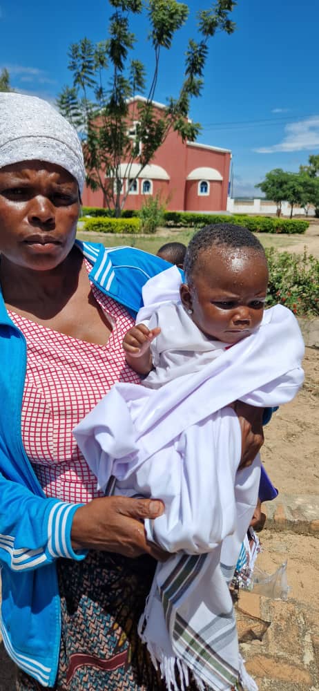 12 Botezuri în Sâmbăta lui Lazăr