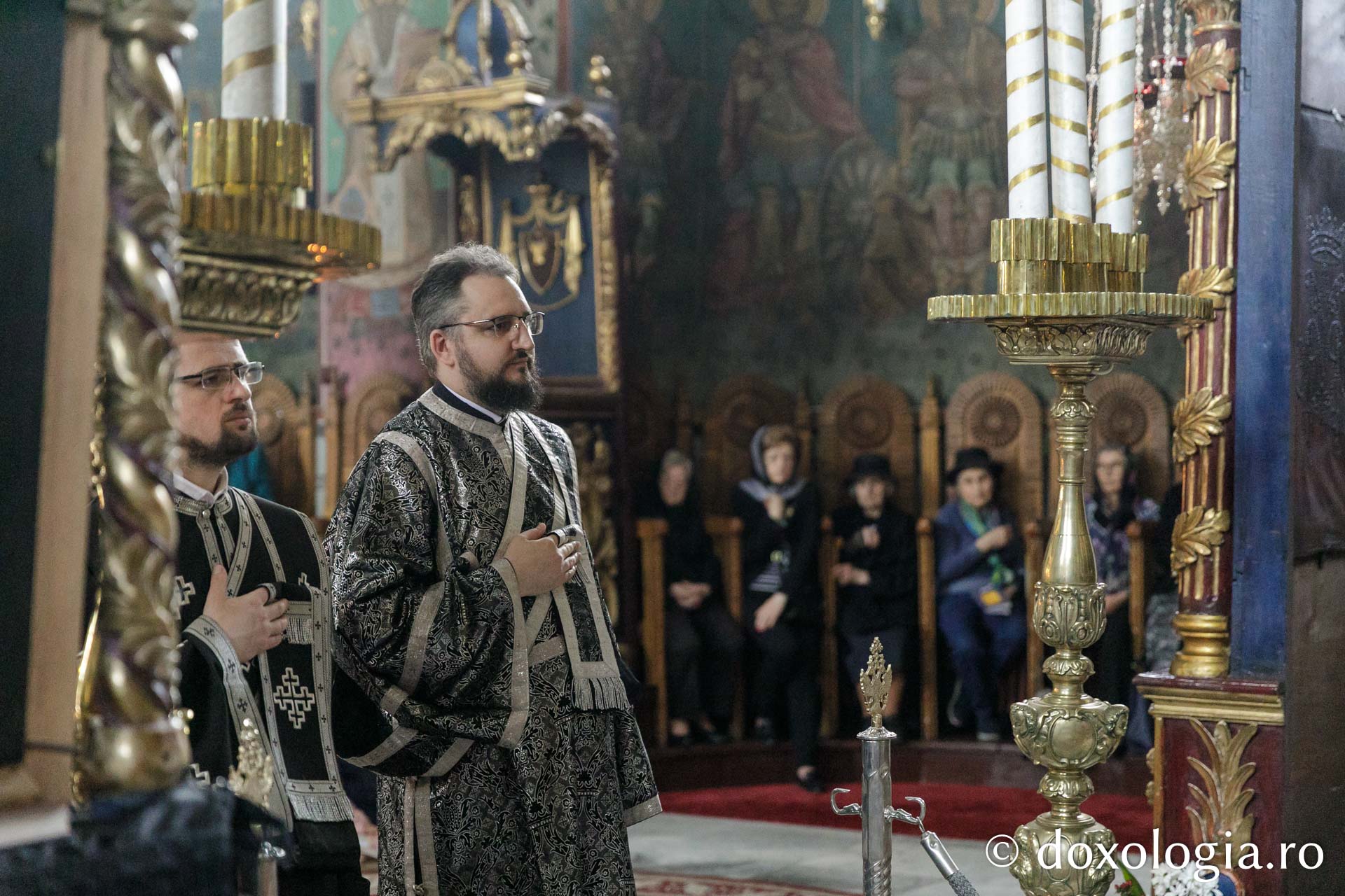 Denia Prohodului Domnului Hristos, la Mănăstirea Bărboi din Iași