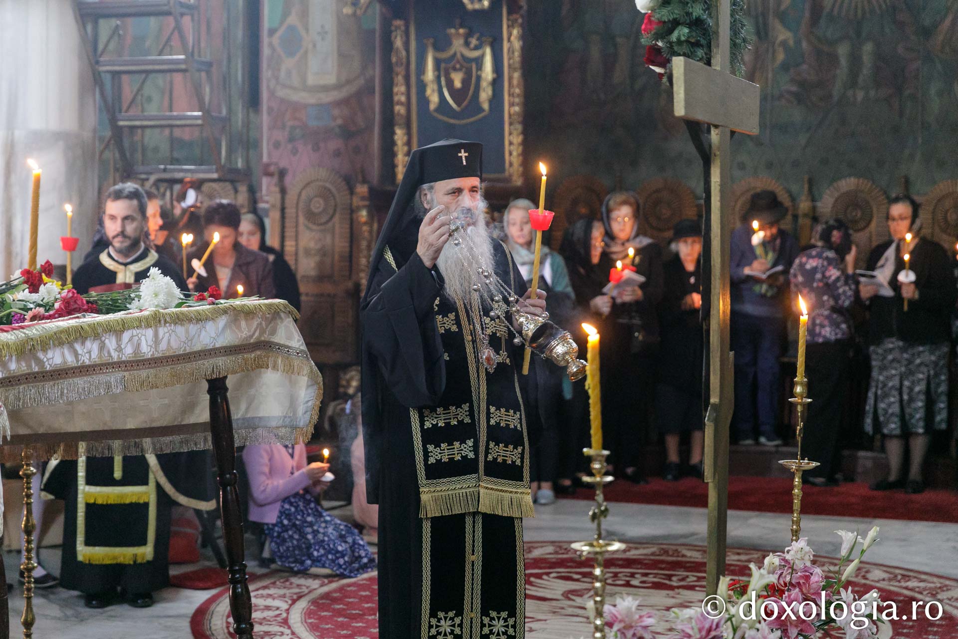 Denia Prohodului Domnului Hristos, la Mănăstirea Bărboi din Iași