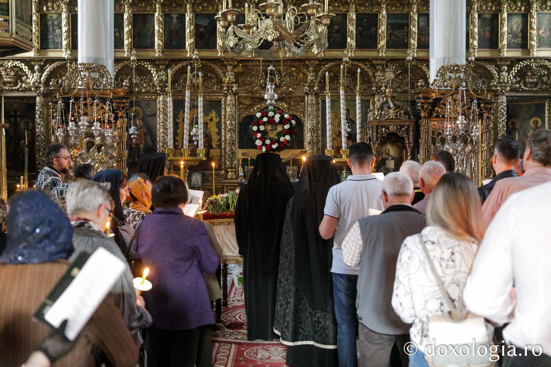 Denia Prohodului Domnului Hristos, la Mănăstirea Bărboi din Iași