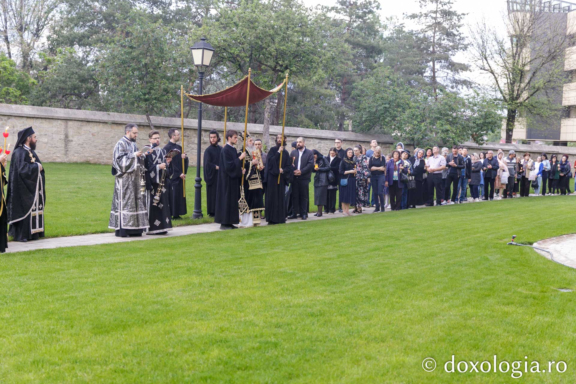 Denia Prohodului Domnului Hristos, la Mănăstirea Bărboi din Iași