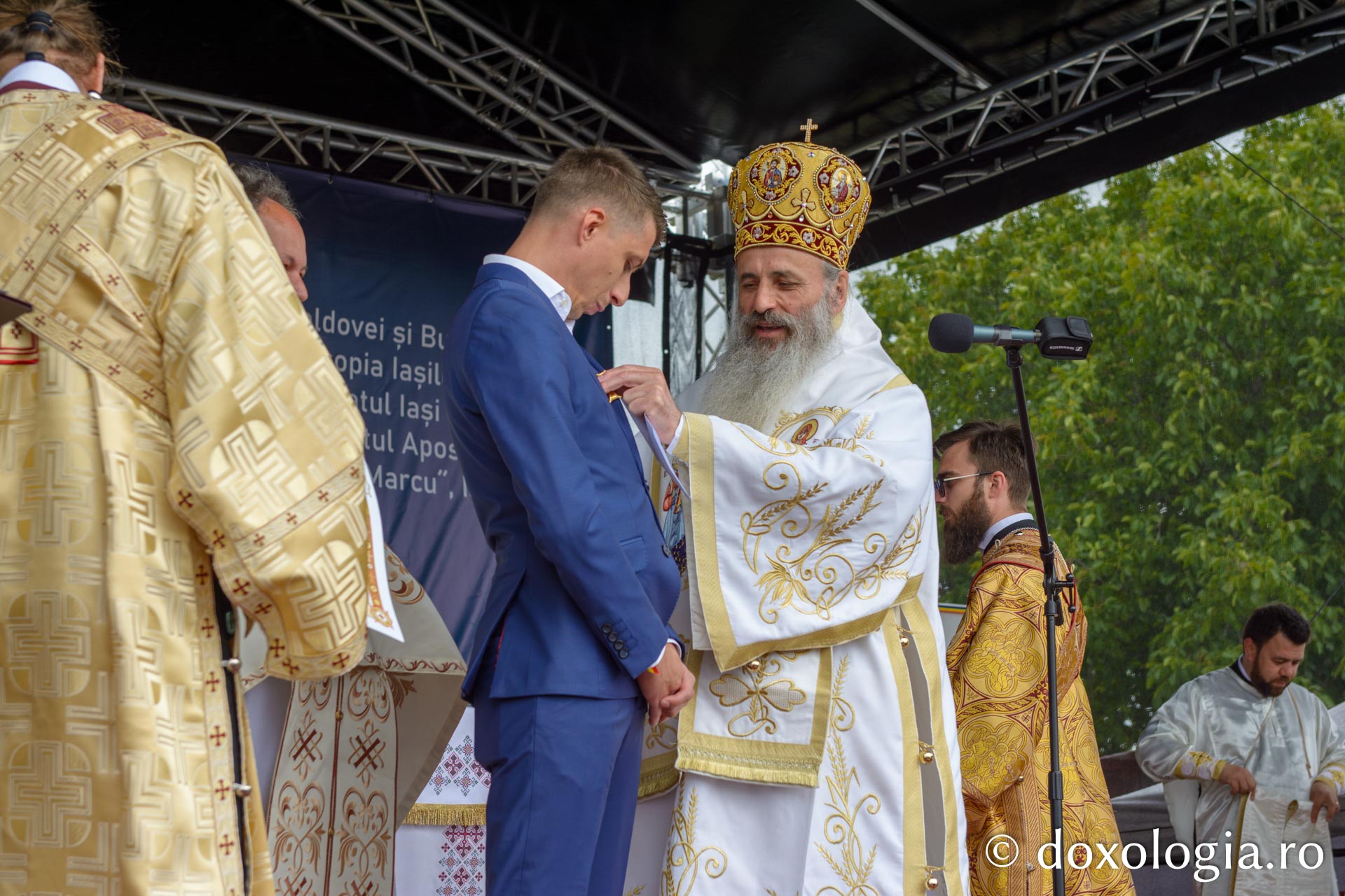 Un nou locaș închinat Sfântului Apostol Simon Zilotul a fost sfințit de Părintele Mitropolit Teofan