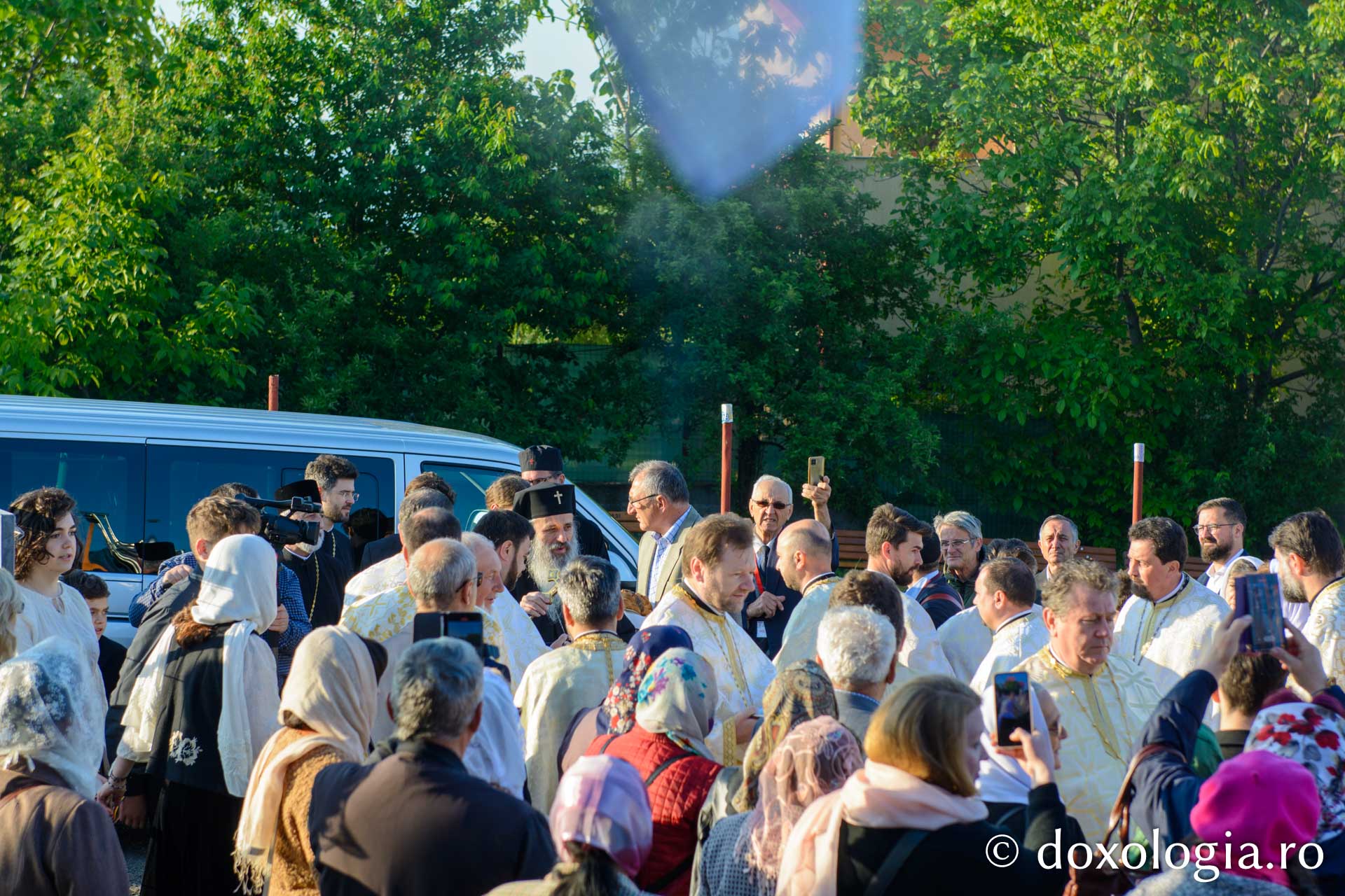 Un nou locaș închinat Sfântului Apostol Simon Zilotul a fost sfințit de Părintele Mitropolit Teofan