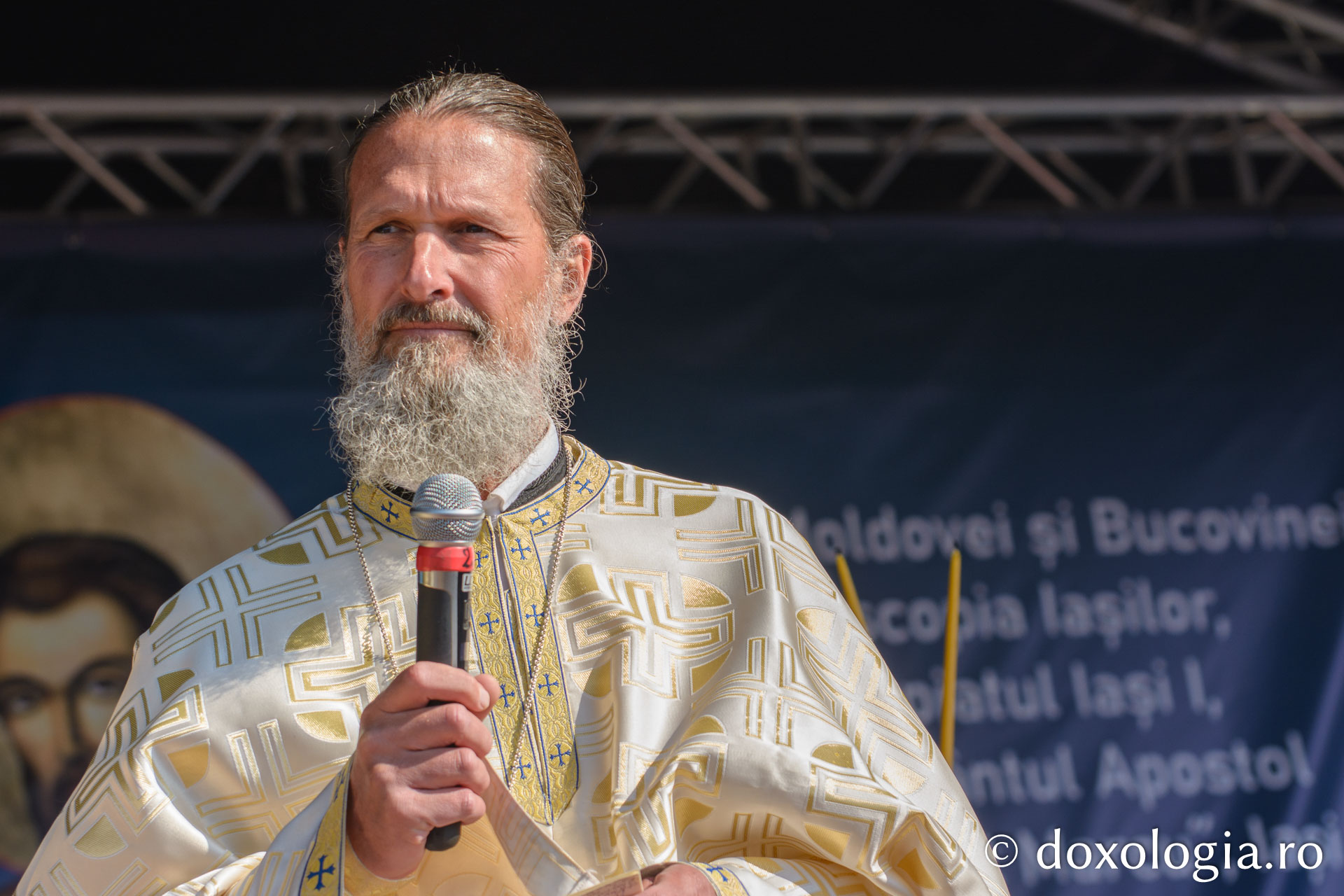 Un nou locaș închinat Sfântului Apostol Simon Zilotul a fost sfințit de Părintele Mitropolit Teofan