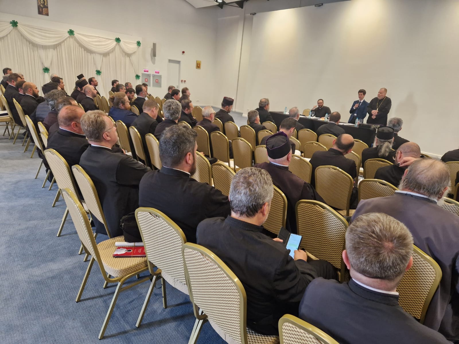 Părintele Steven Holley, prezent la Consfătuirea lunară a Protopopiatului Iași 1