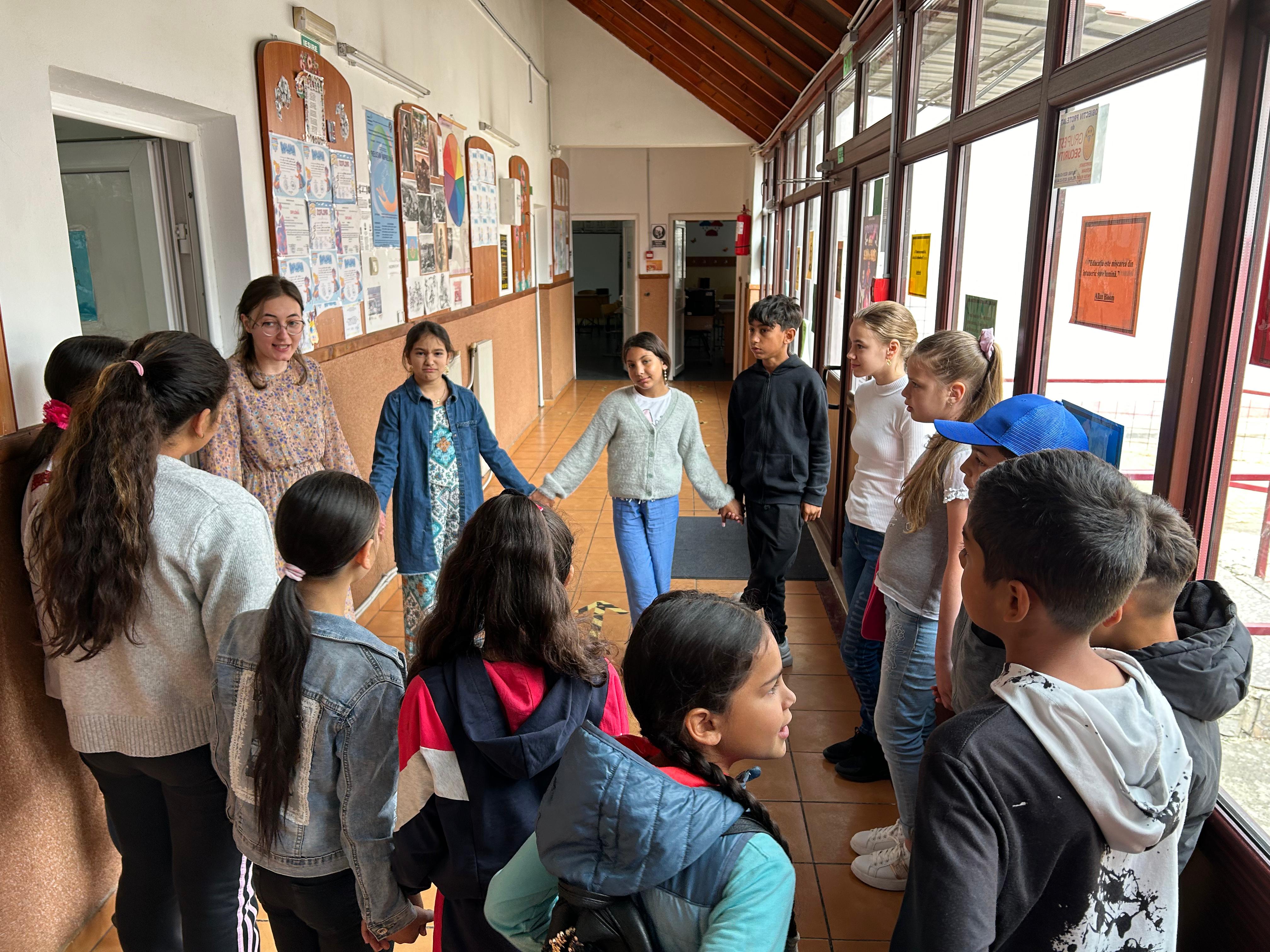 Departamentul Minorități și Protopopiatul Dorohoi: Activitate de incluziune a romilor în Școala ,,Ștefan cel Mare”