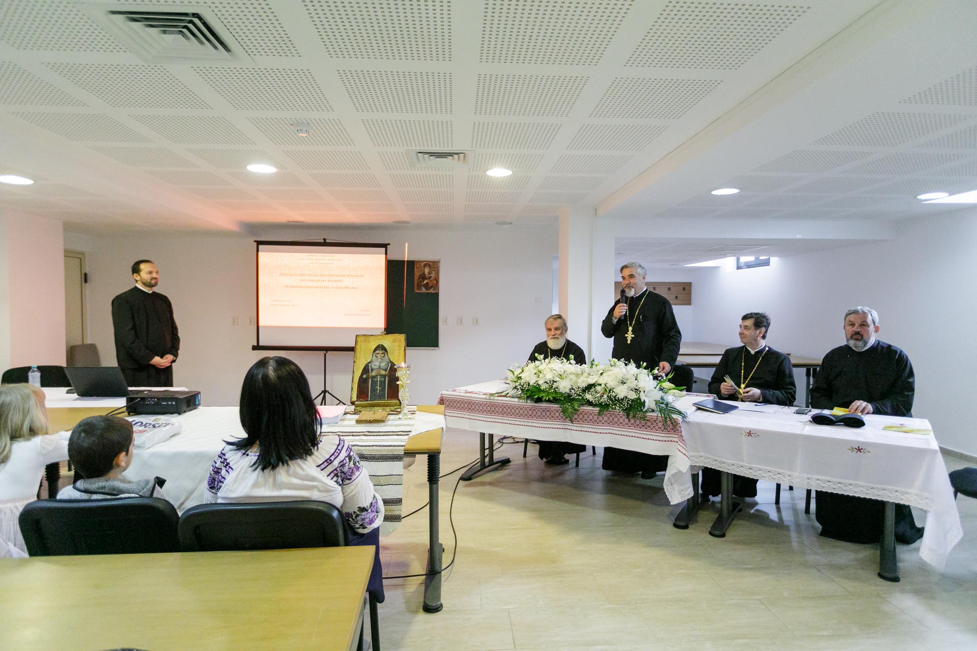 Trei noi doctori în Teologie la Facultatea de Teologie Ortodoxă din Iași