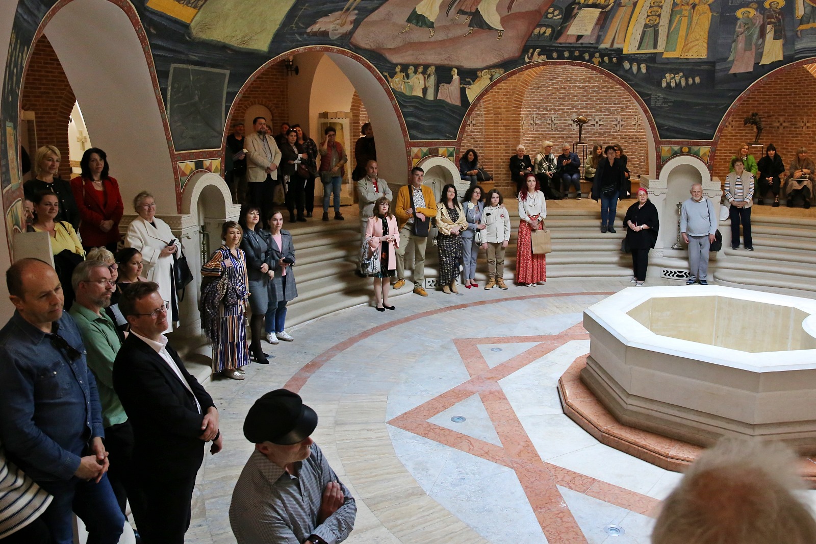 Foto: Flavius Popa Două expoziții noi, în cadrul Romanian Creative Week, la Muzeul Mitropolitan și la Golia