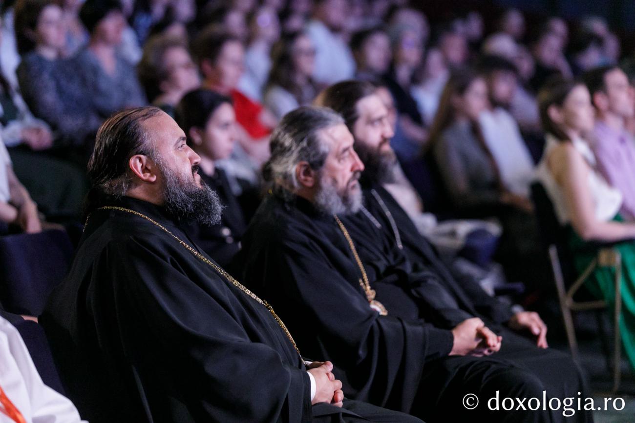 Grupul „Tronos” și Ansamblul „Sfântul Ioan Cucuzel” din Bulgaria au încheiat IBMF 2024