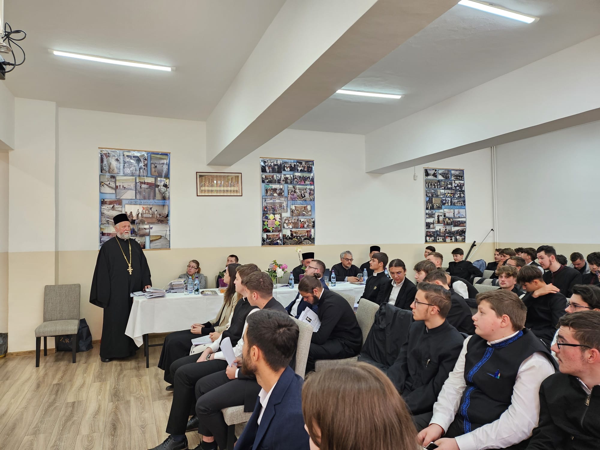 Simpozionul „Făclii ortodoxe în Petrodava”, ediția a VI-a