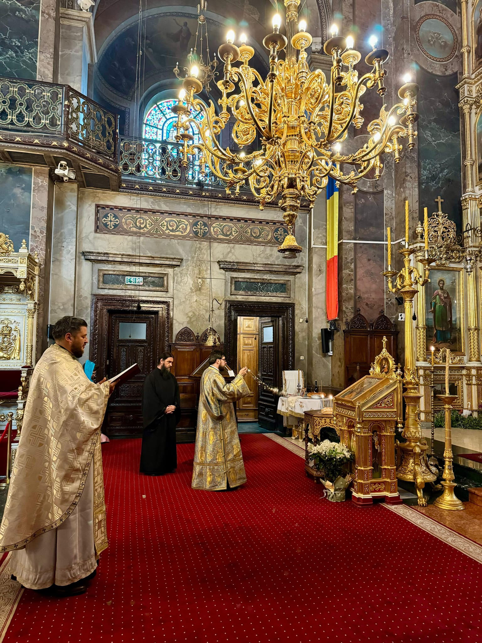 Sfânta Liturghie la Catedrala Mitropolitană