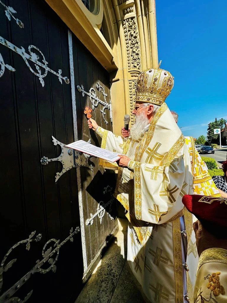 Sfințirea bisericii din Bad Windsheim-Uffenheim IPS Serafim al Germaniei