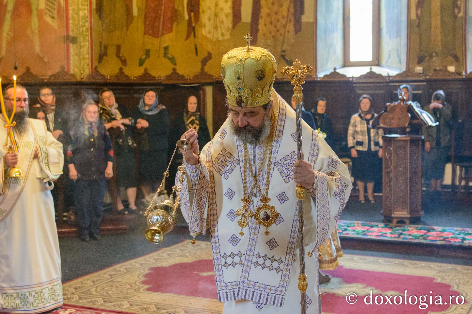 A început pelerinajul dedicat hramului Mănăstirii Neamț