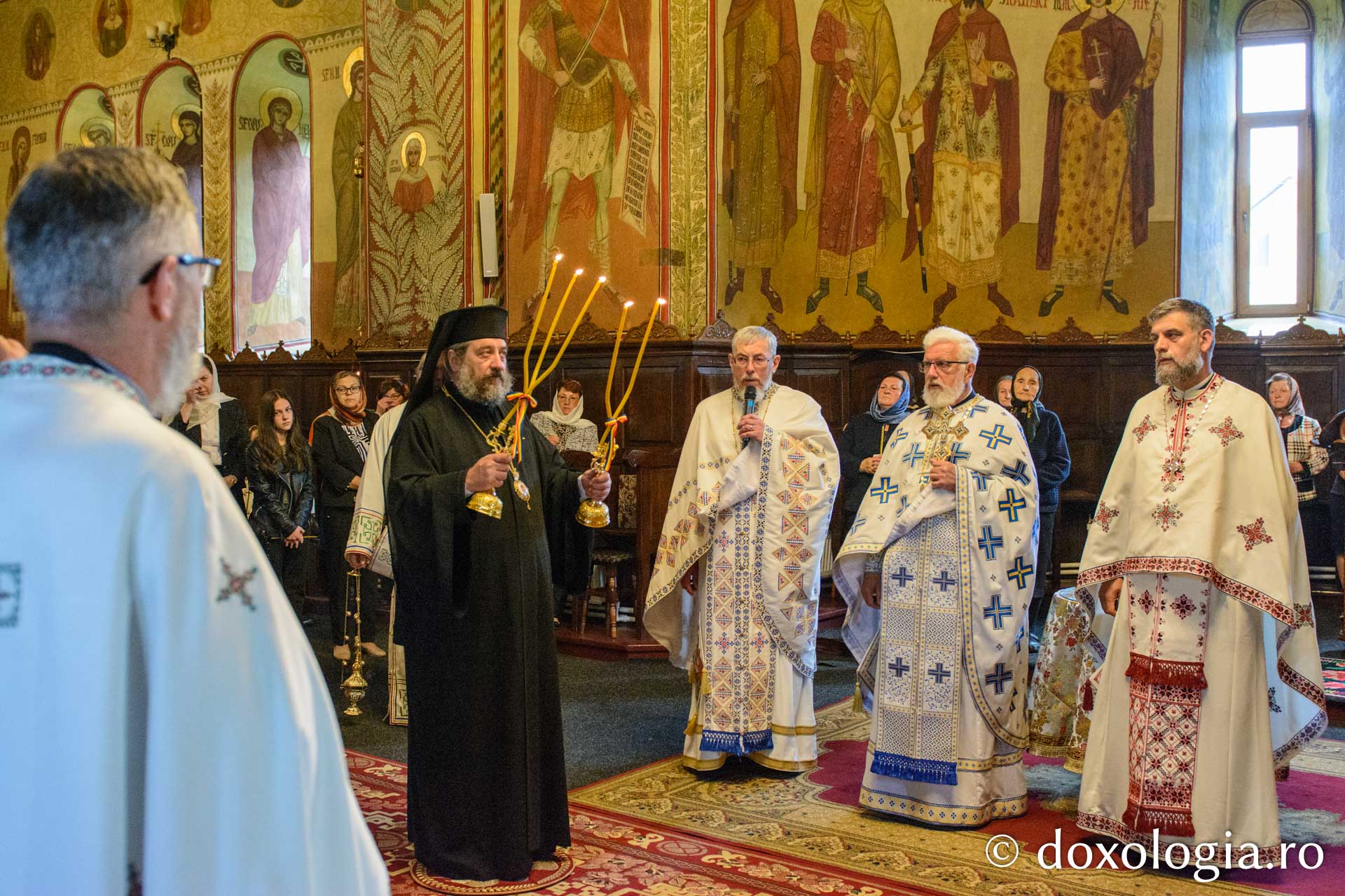 A început pelerinajul dedicat hramului Mănăstirii Neamț