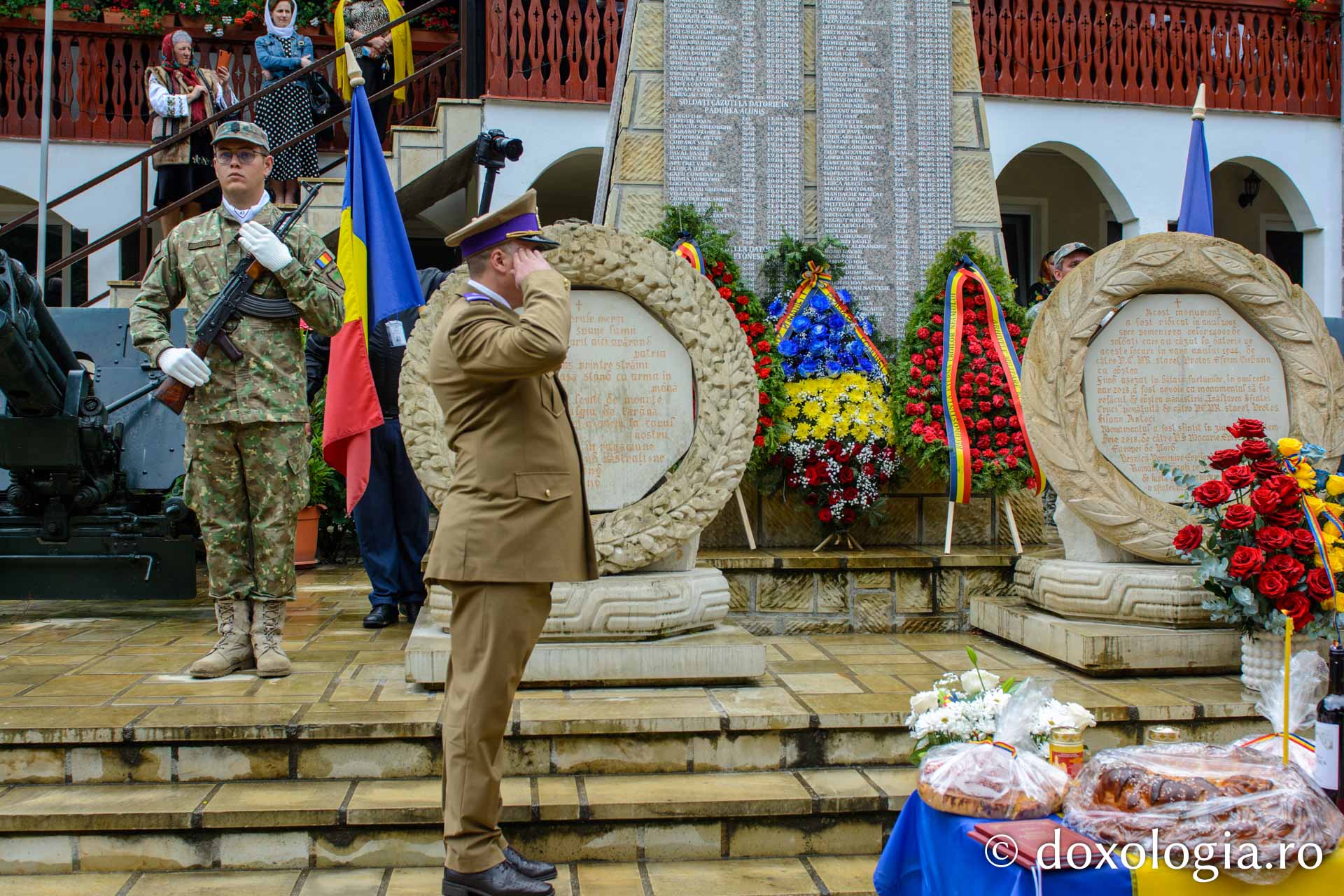 Zi de recunoștință pentru ostașii neamului, la „Mănăstirea Eroilor”: A fost inaugurat un muzeu memorial la Brusturi