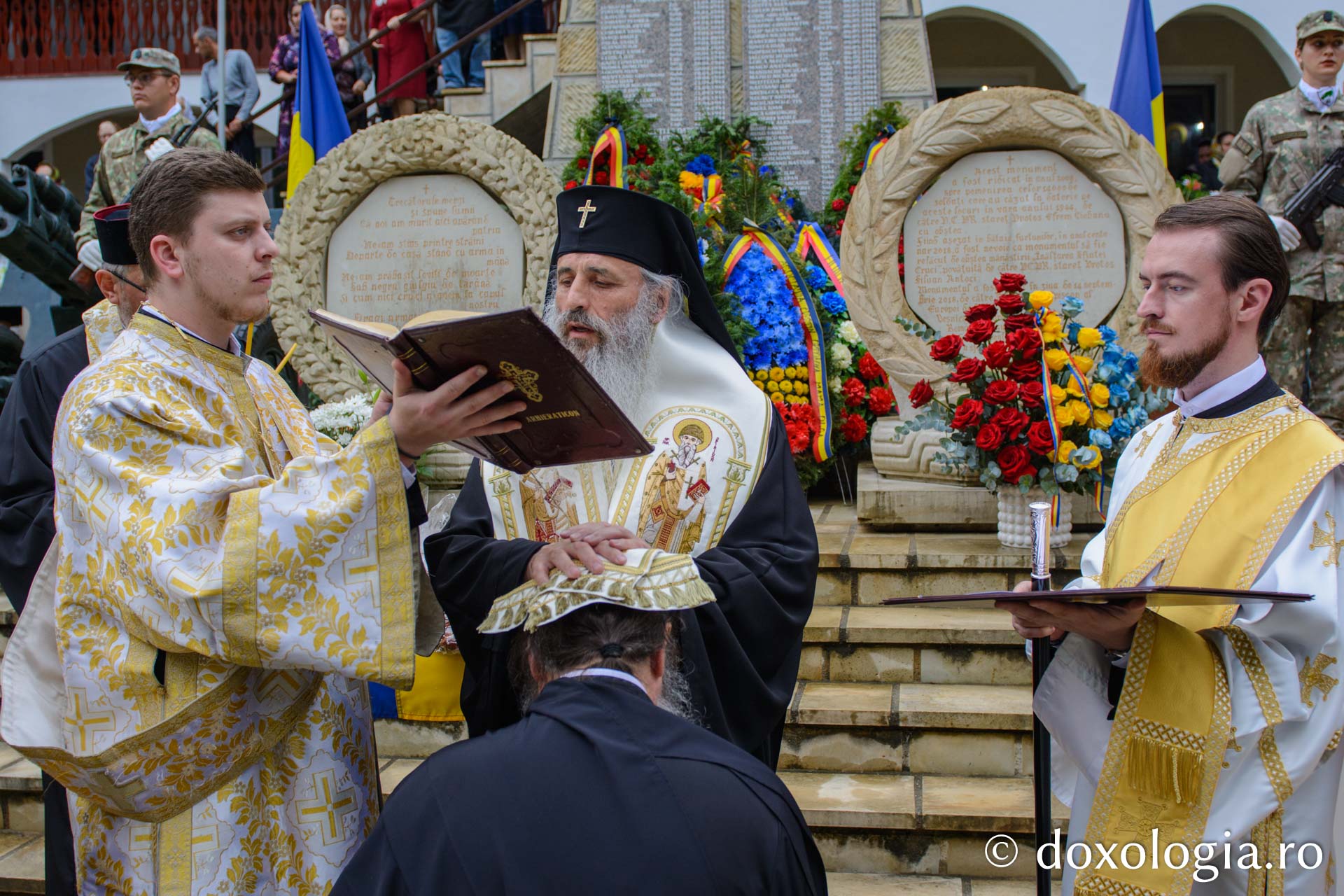 Zi de recunoștință pentru ostașii neamului, la „Mănăstirea Eroilor”: A fost inaugurat un muzeu memorial la Brusturi