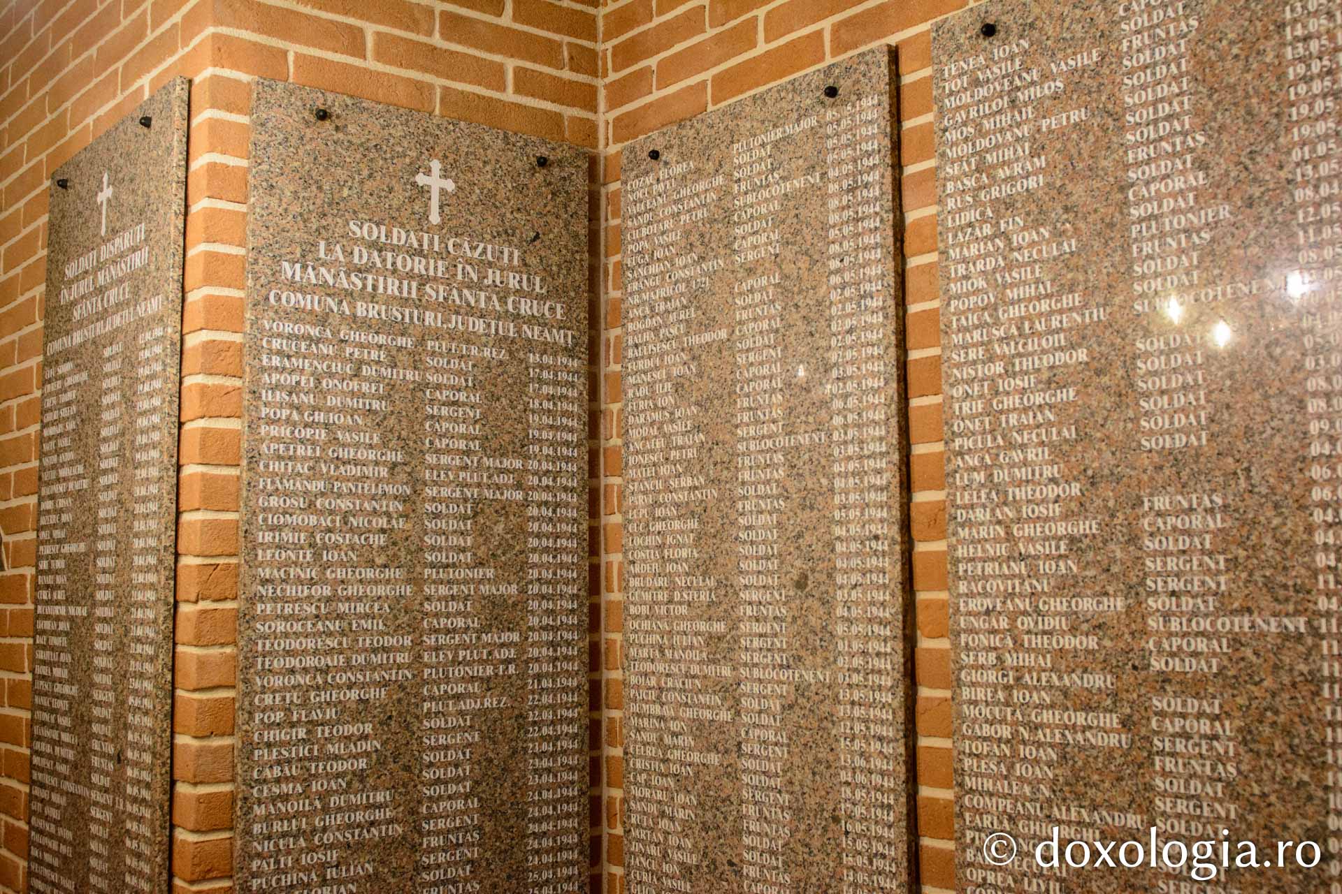 Zi de recunoștință pentru ostașii neamului, la „Mănăstirea Eroilor”: A fost inaugurat un muzeu memorial la Brusturi