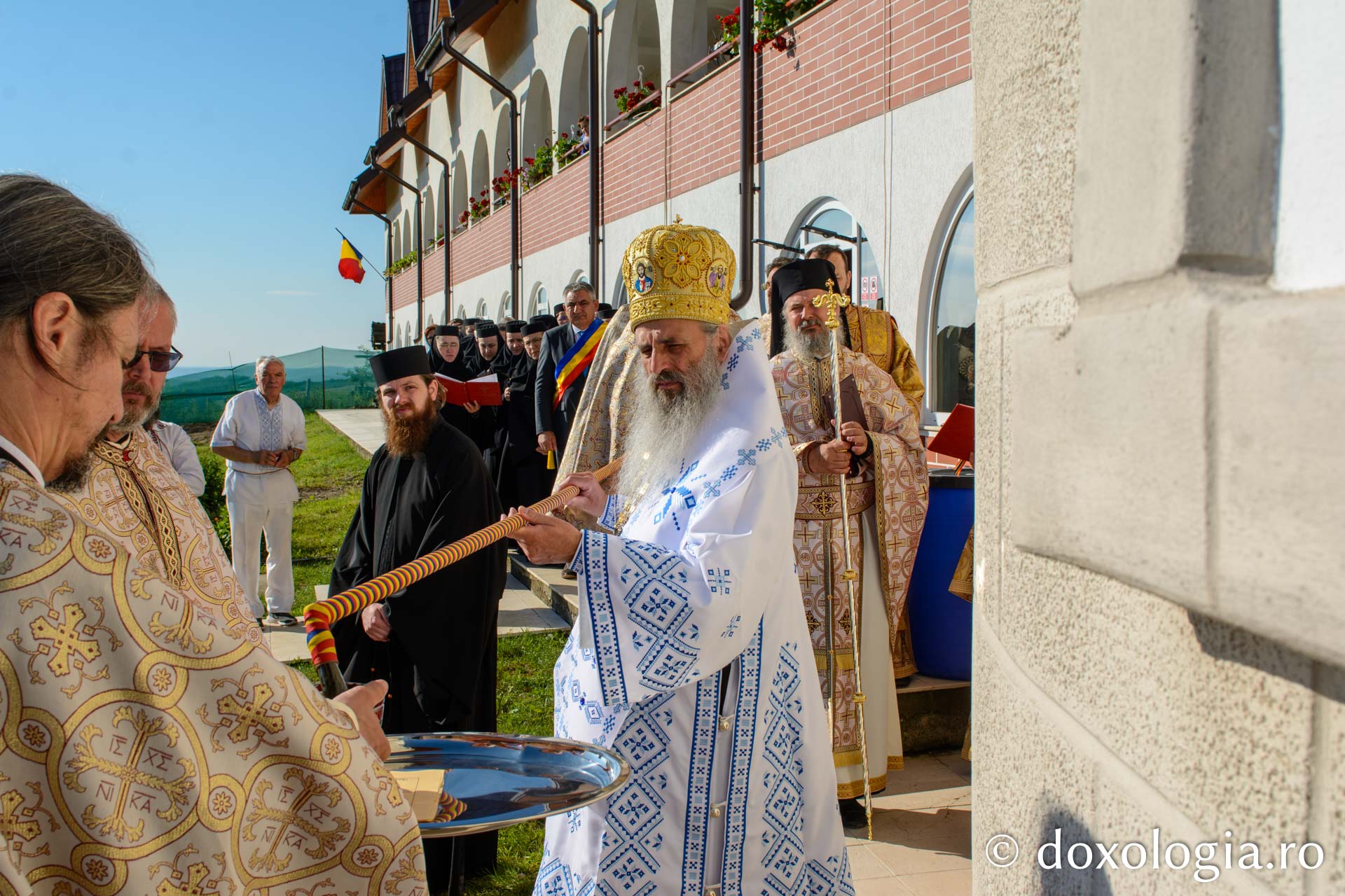 sfințirea Paraclisului Mănăstirii Blaga